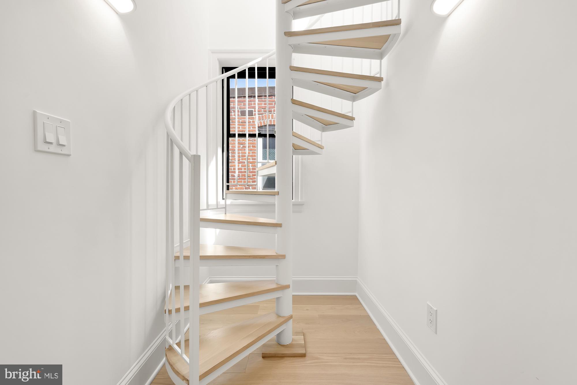 Real estate listing preview #21