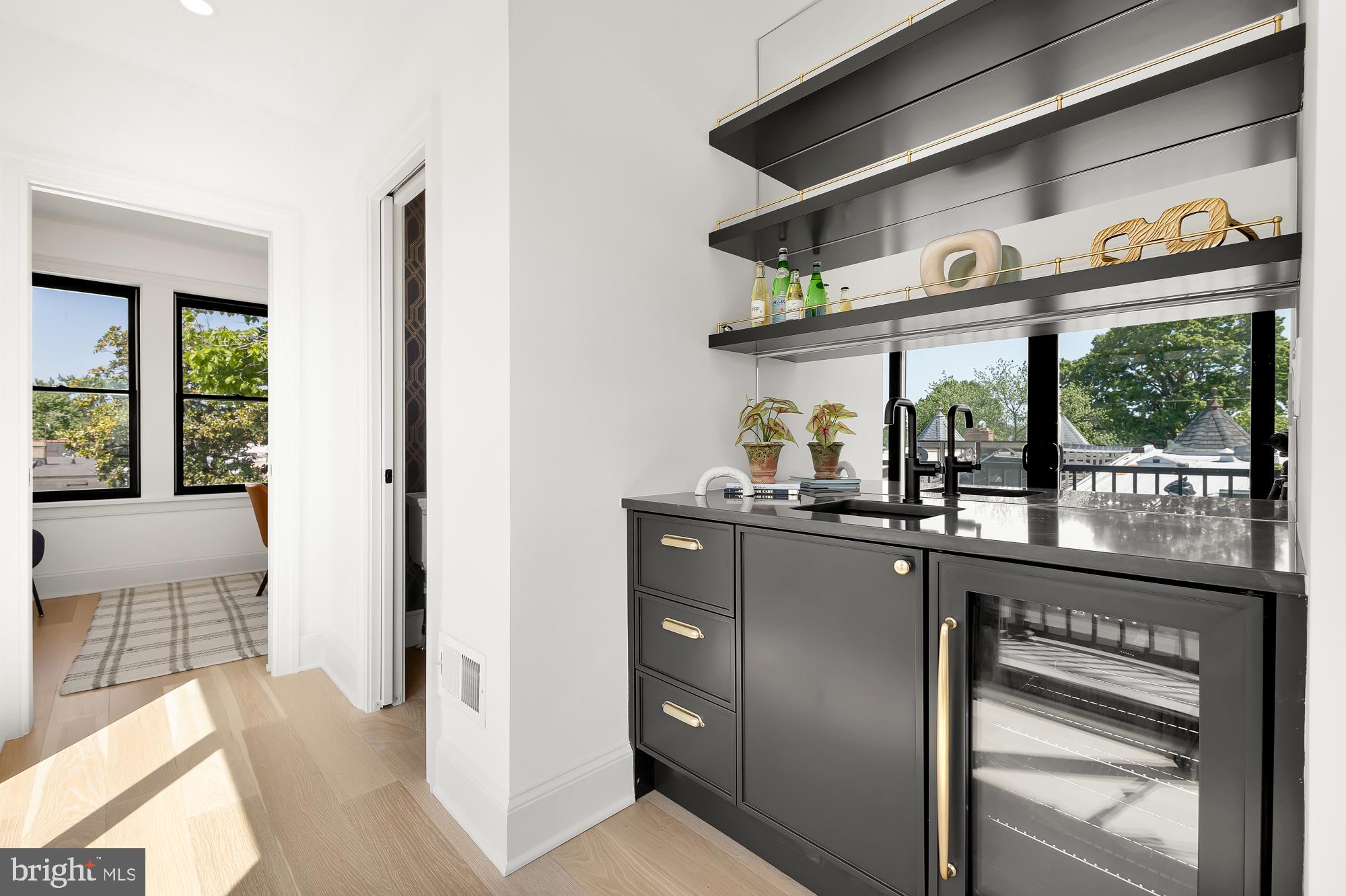 Real estate listing preview #23