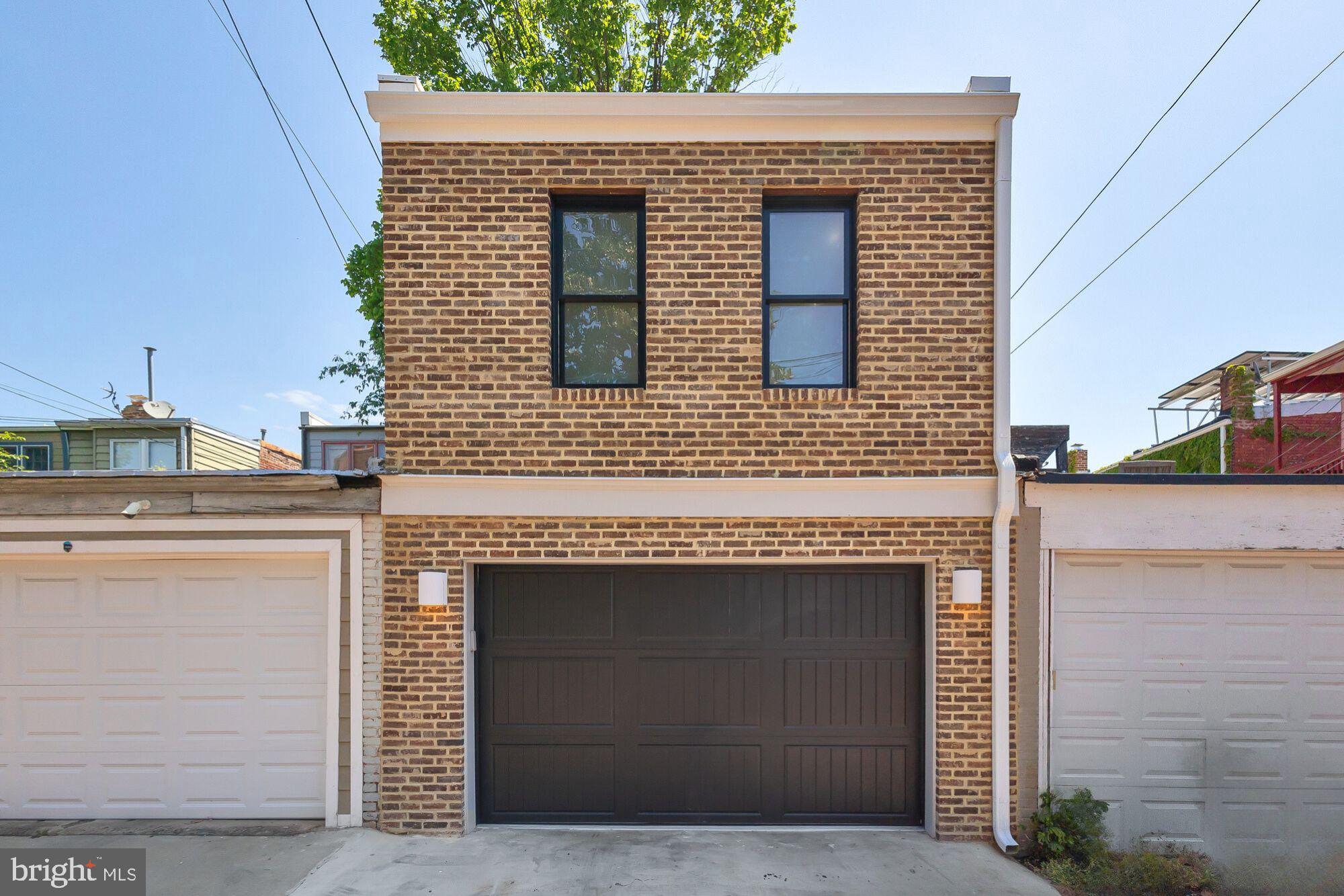 Real estate listing preview #3