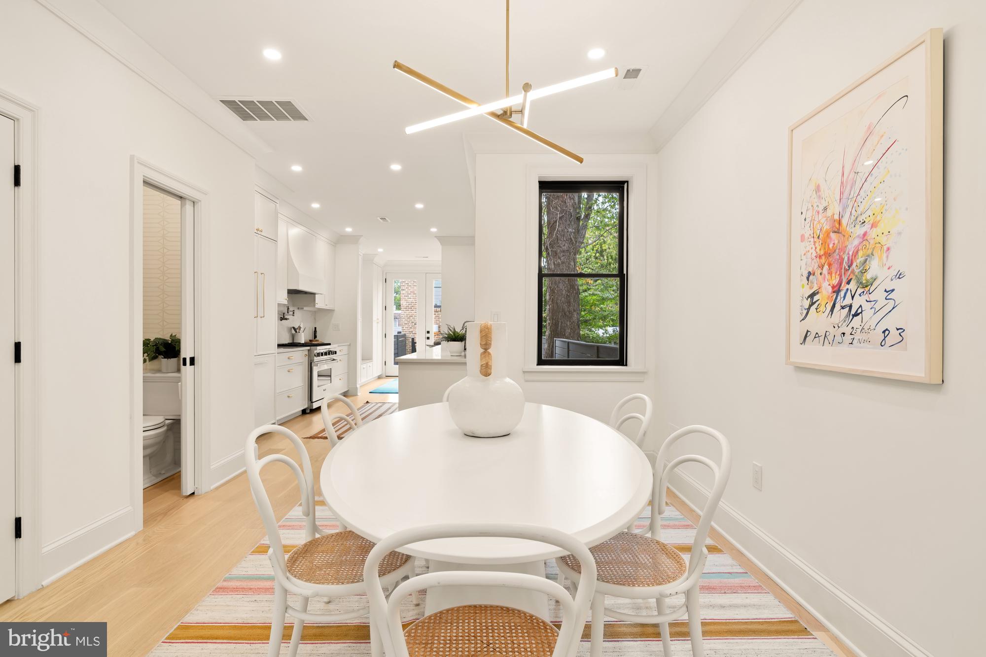 Real estate listing preview #7