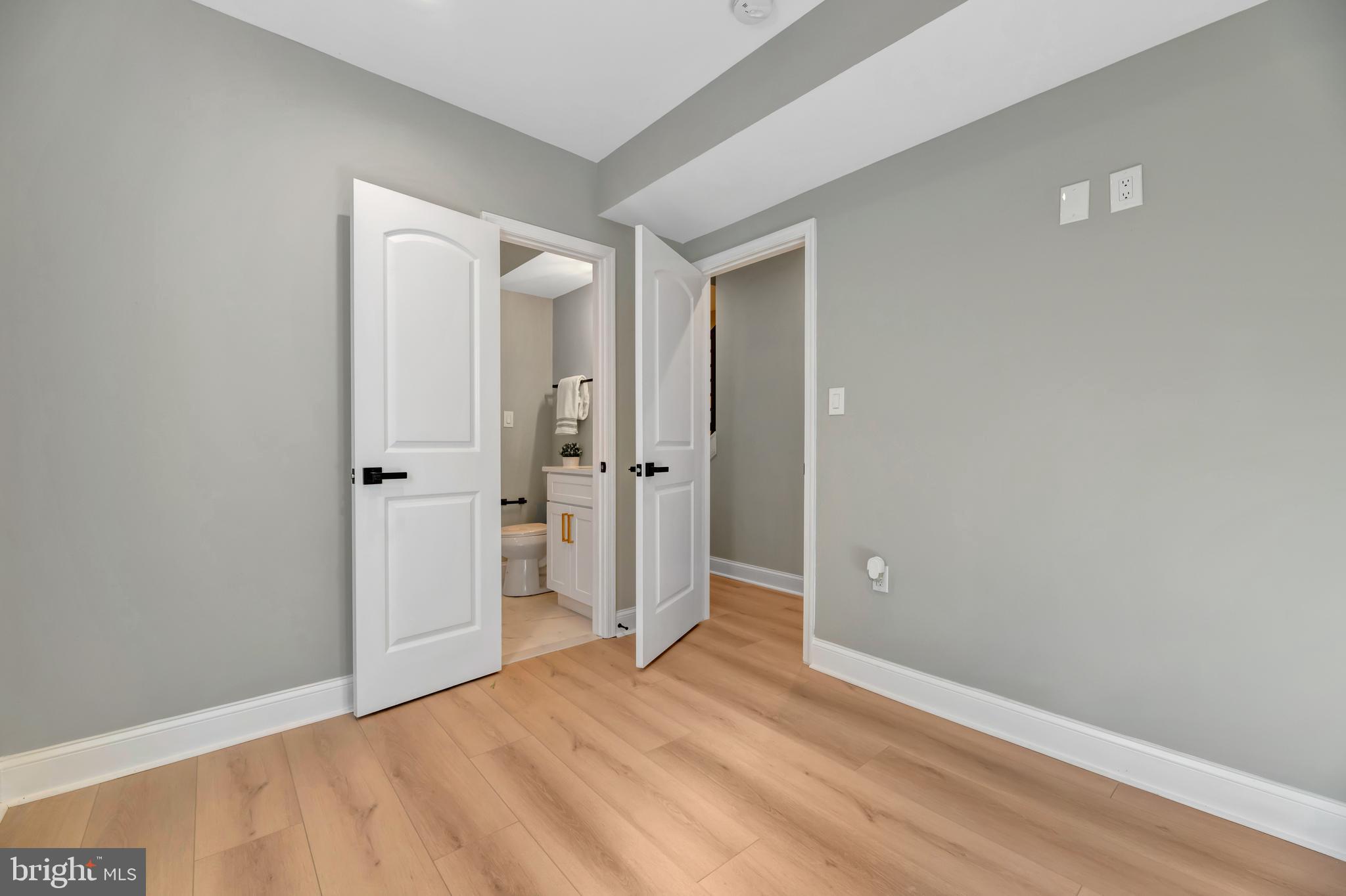 Real estate listing preview #50