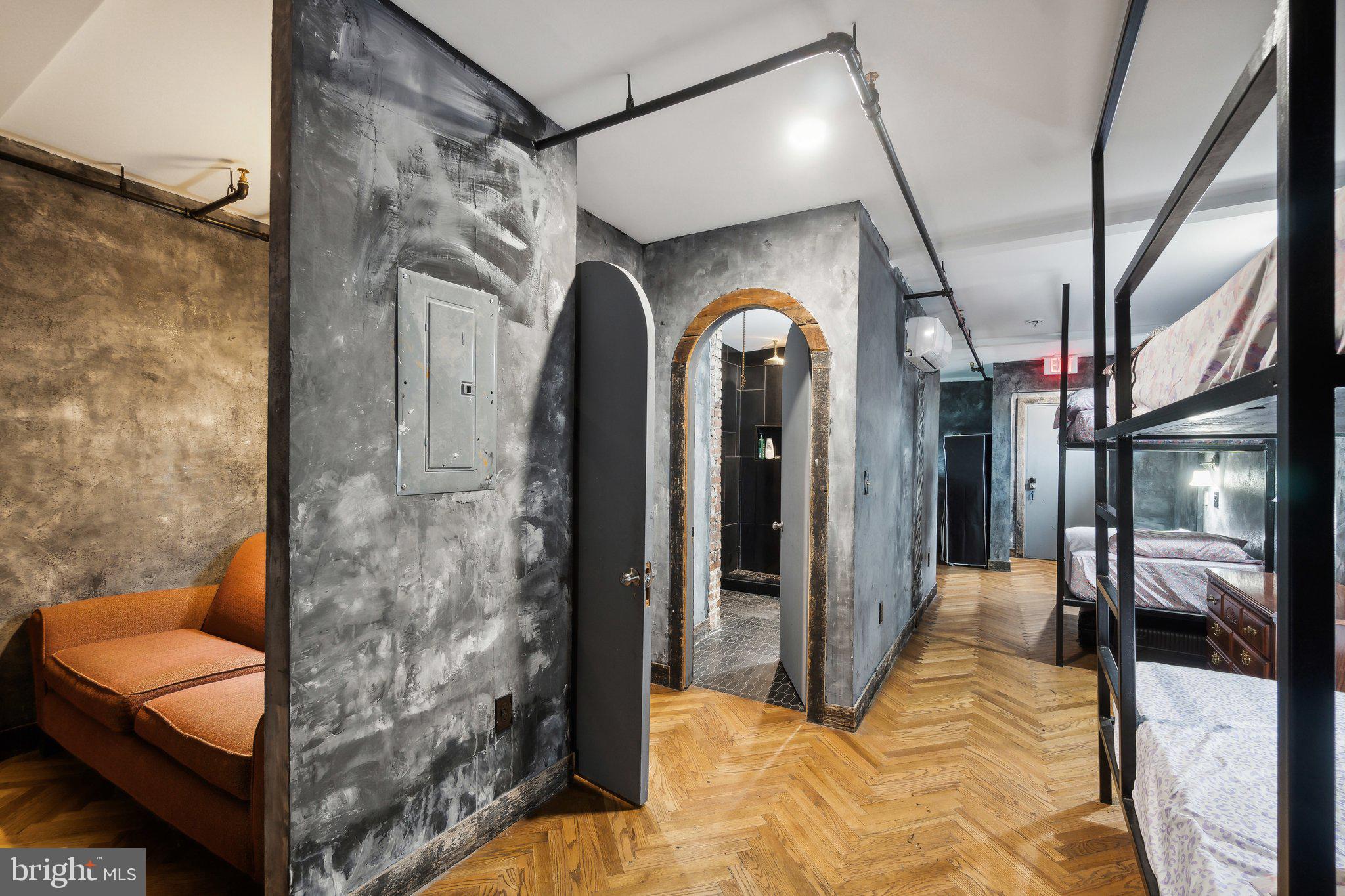 Real estate listing preview #19