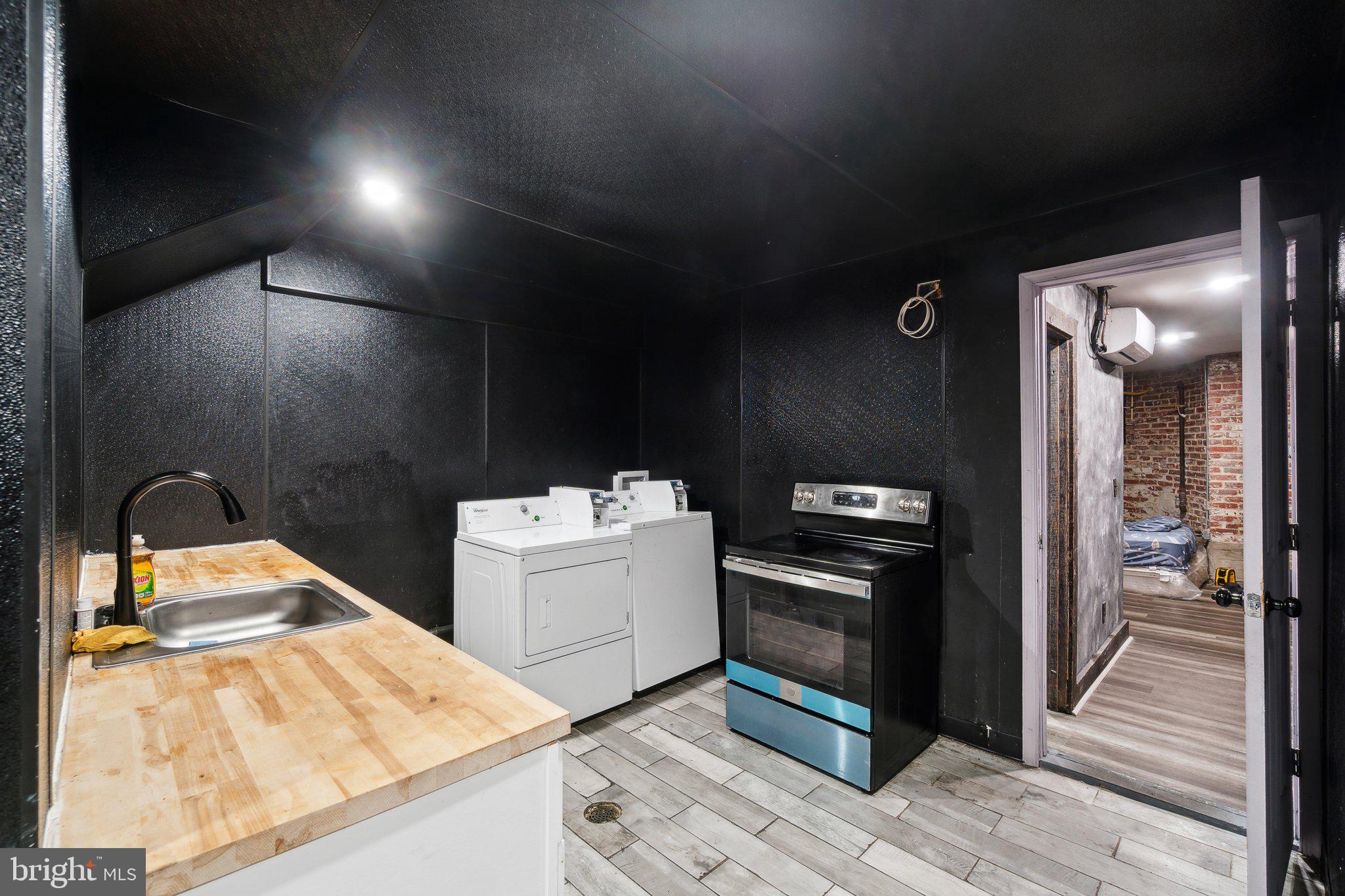 Real estate listing preview #28