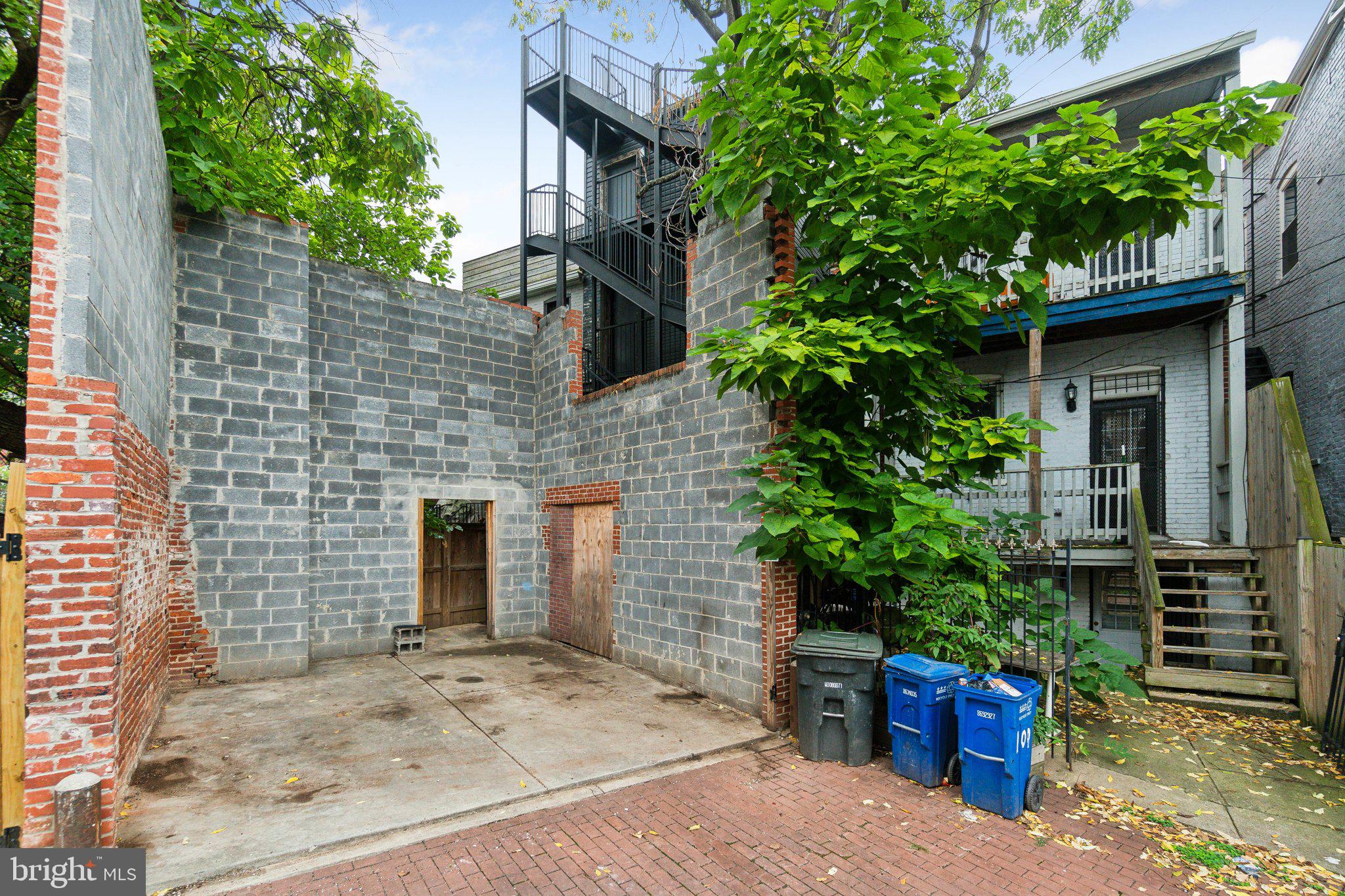 Real estate listing preview #33