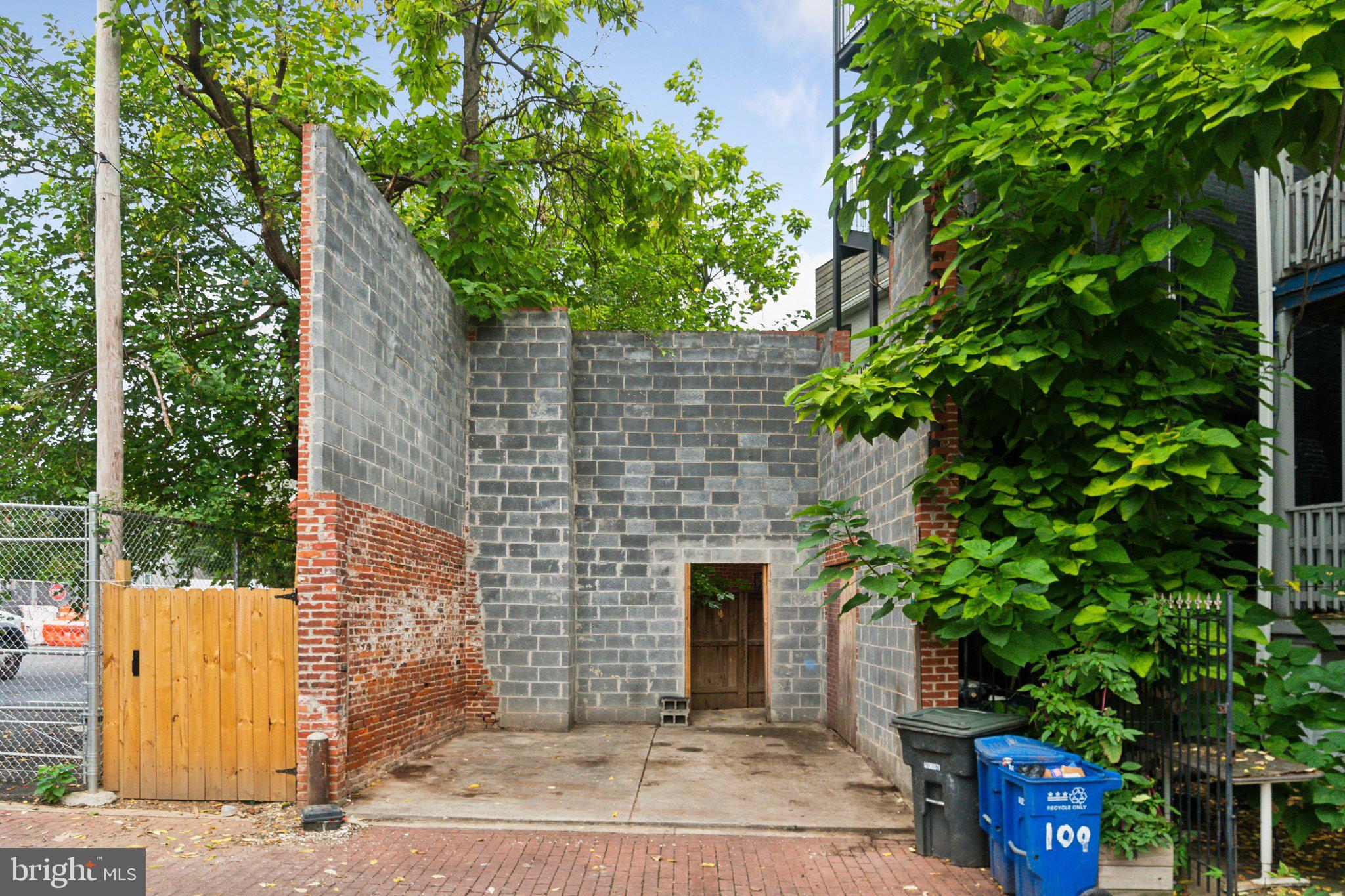 Real estate listing preview #34