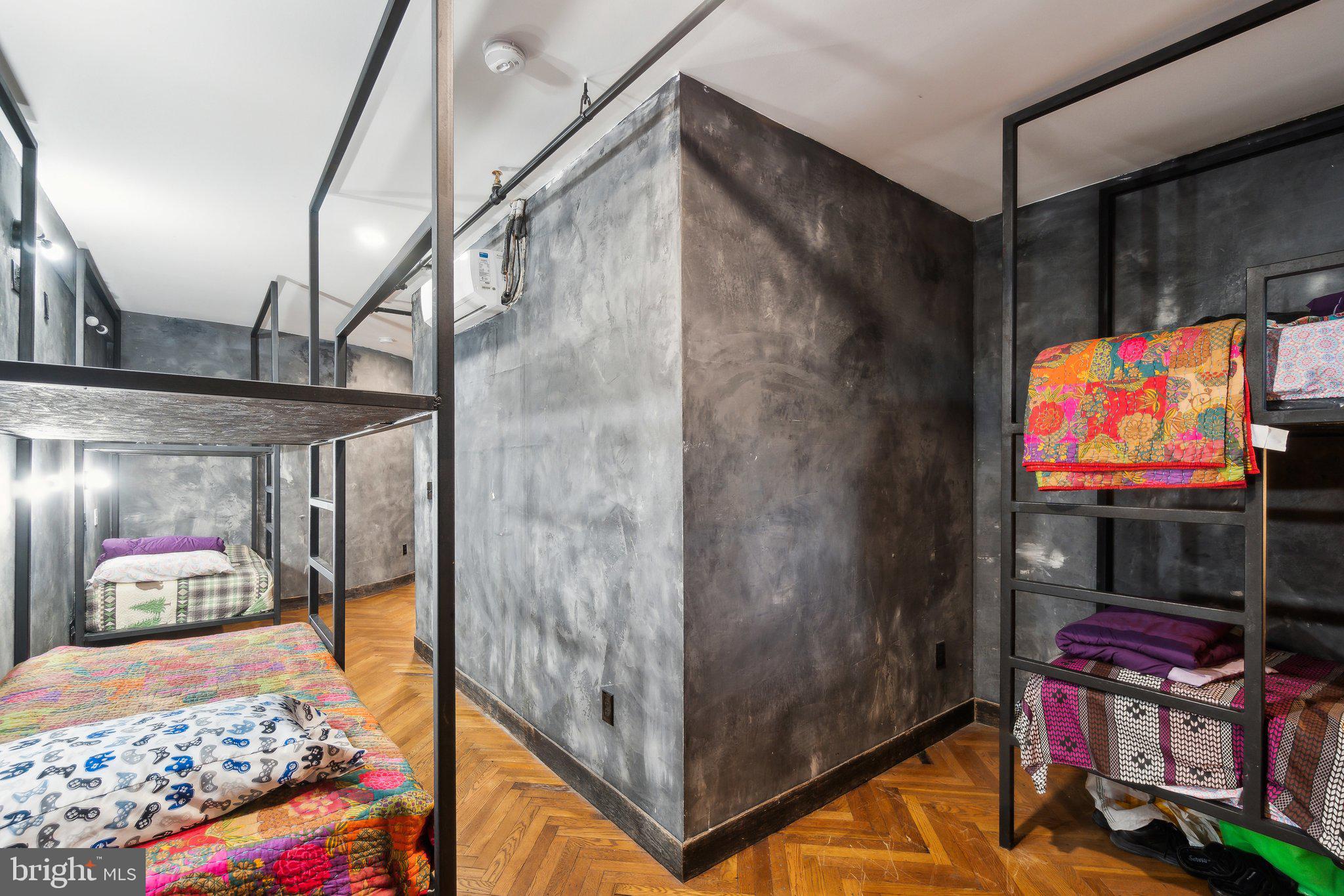 Real estate listing preview #15