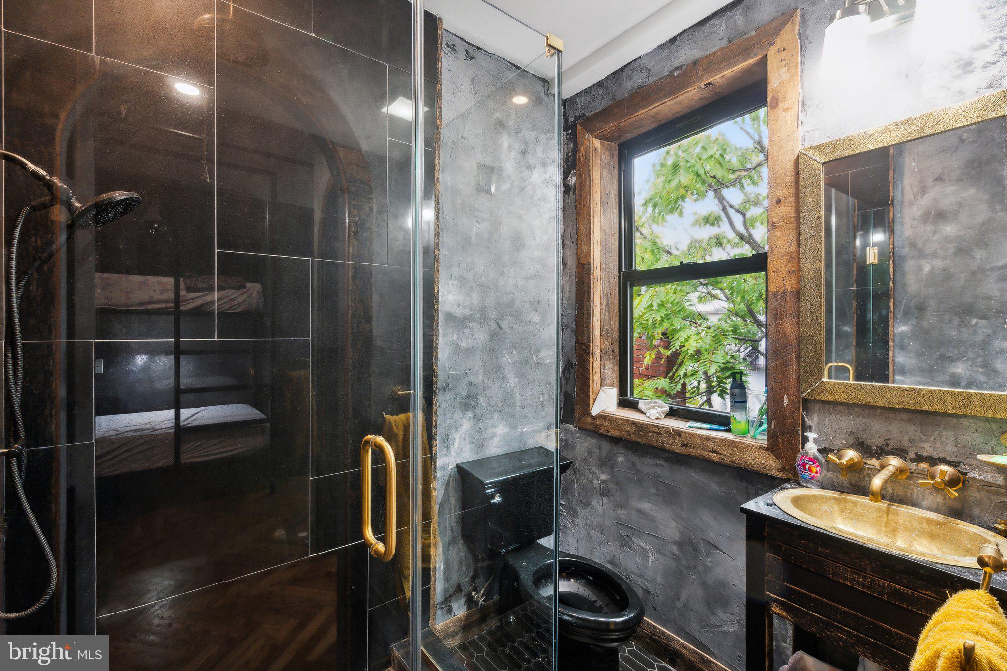 Real estate listing preview #20