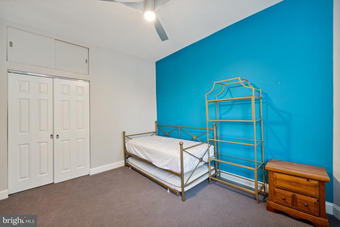 Real estate listing preview #16