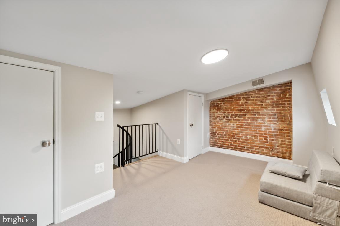 Real estate listing preview #27