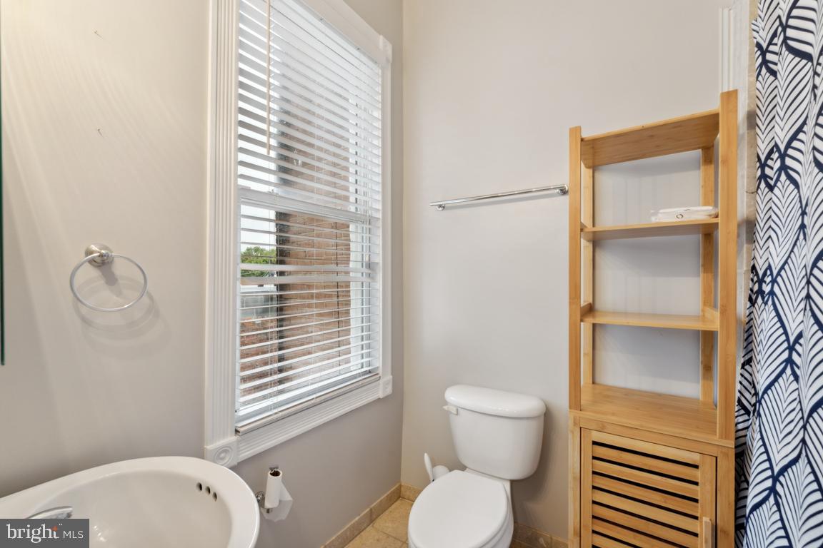 Real estate listing preview #18