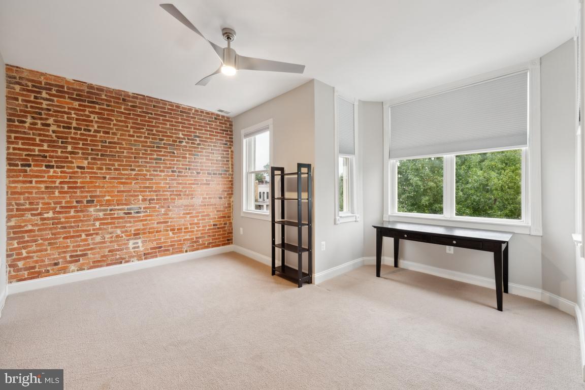 Real estate listing preview #22