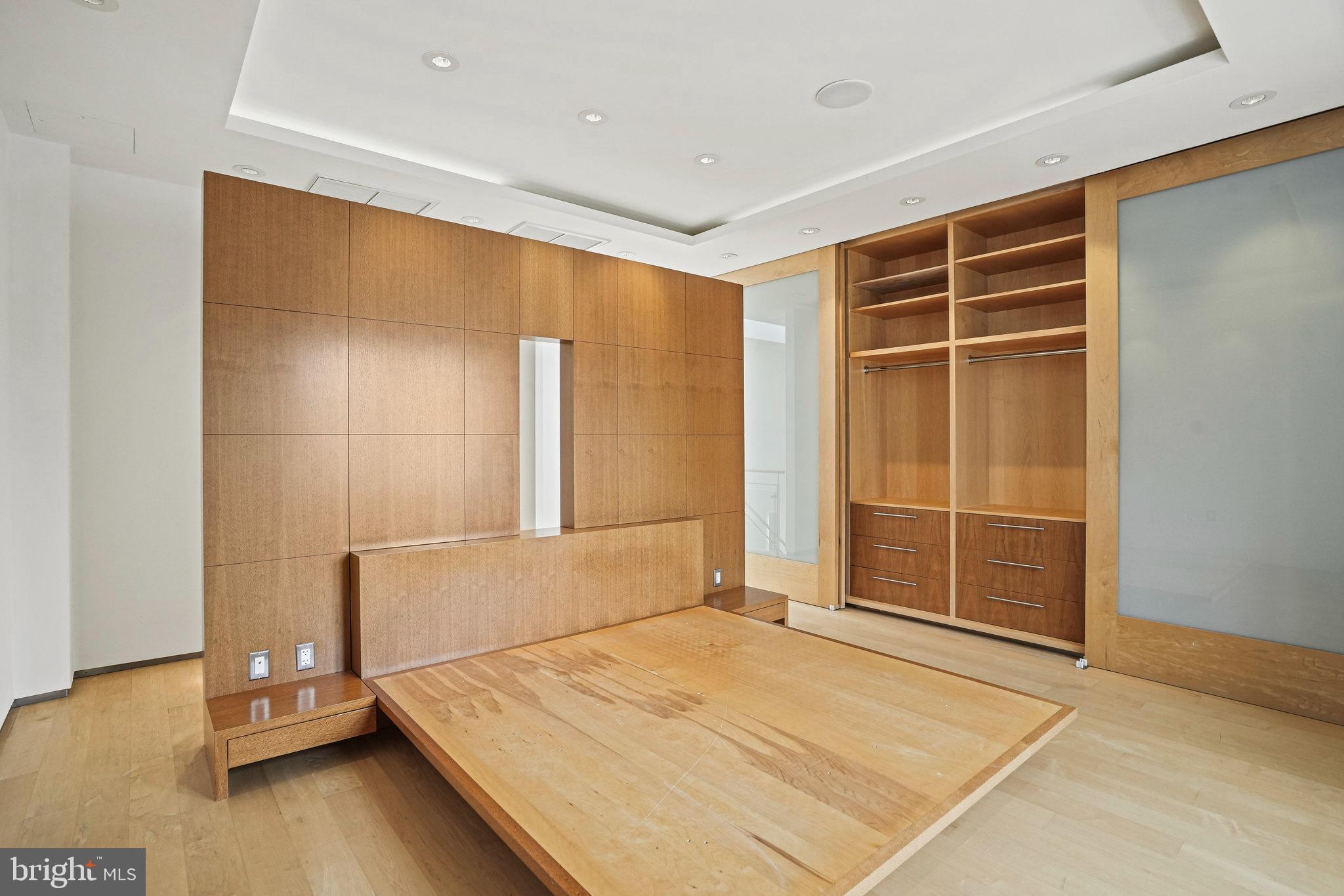 Real estate listing preview #28