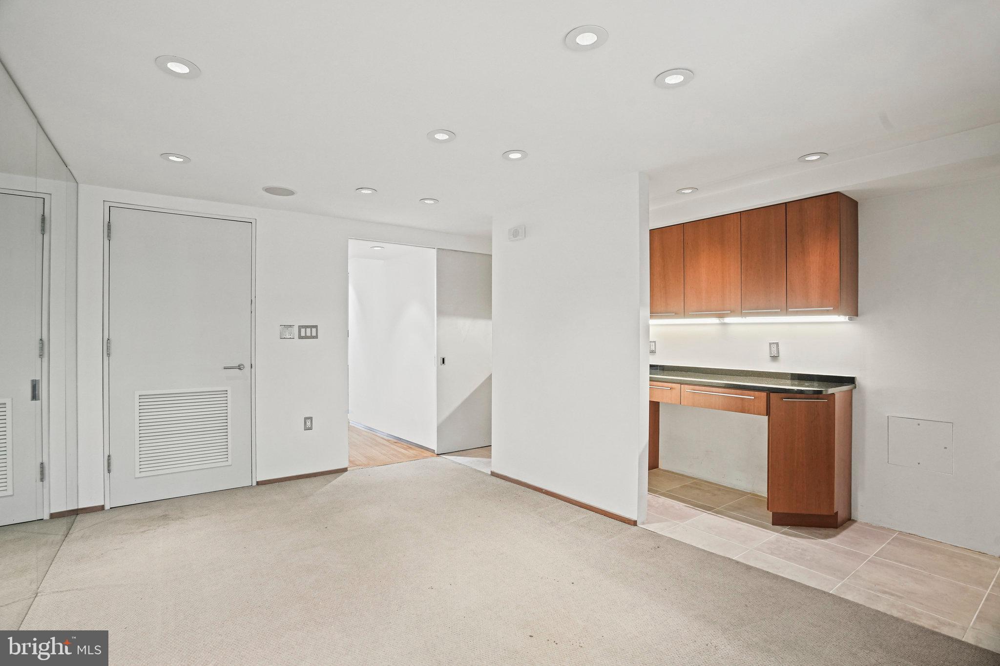 Real estate listing preview #38