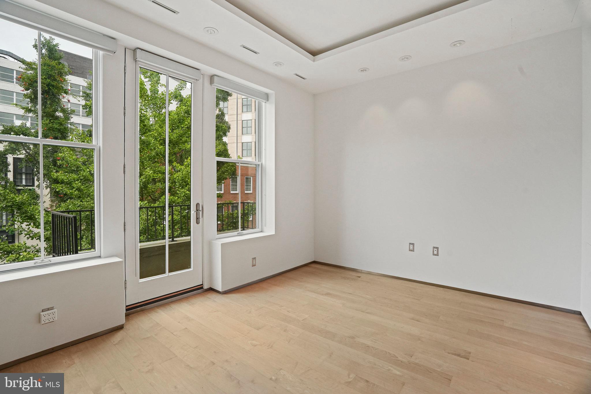 Real estate listing preview #22