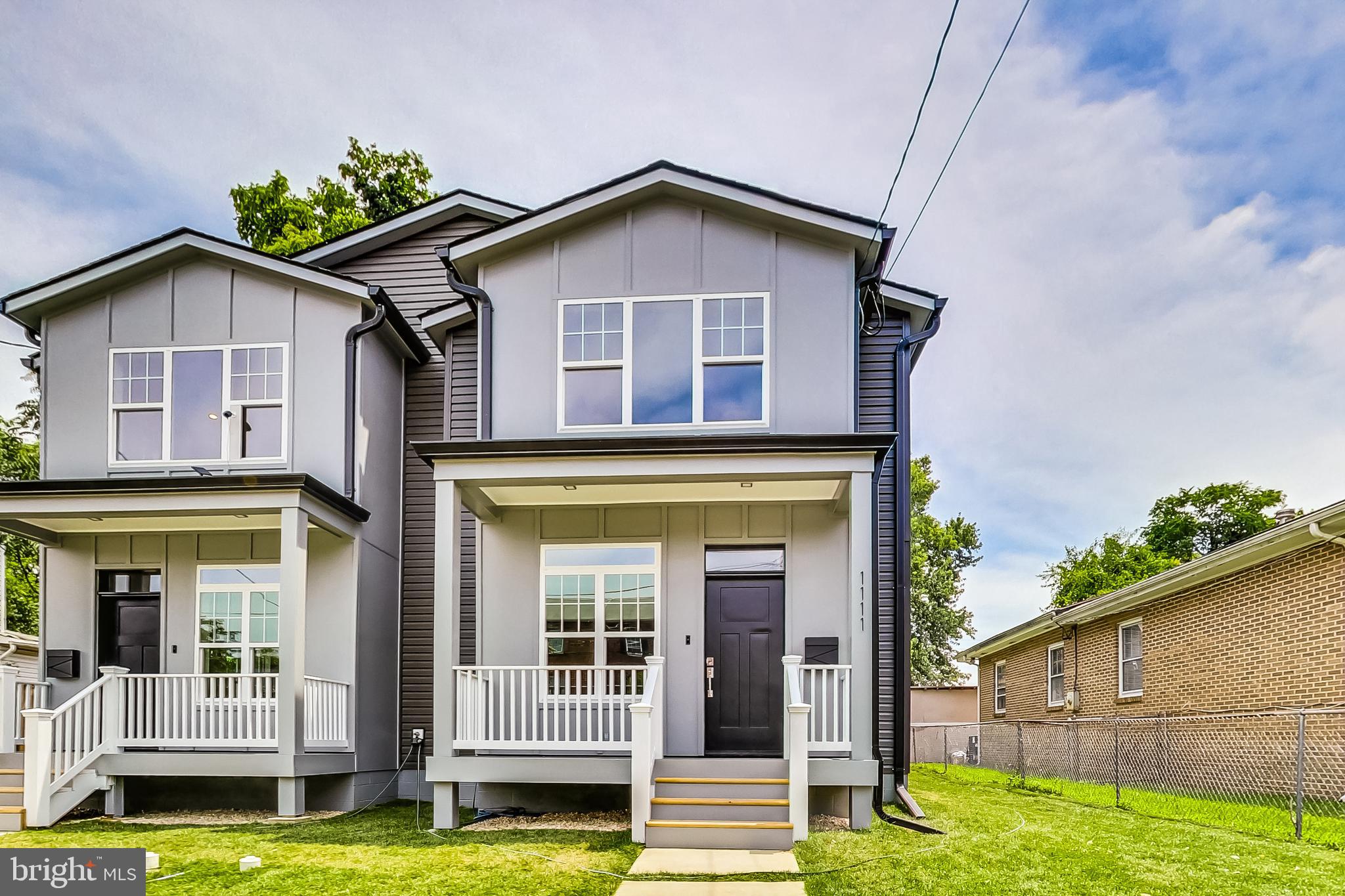 Real estate listing preview #1