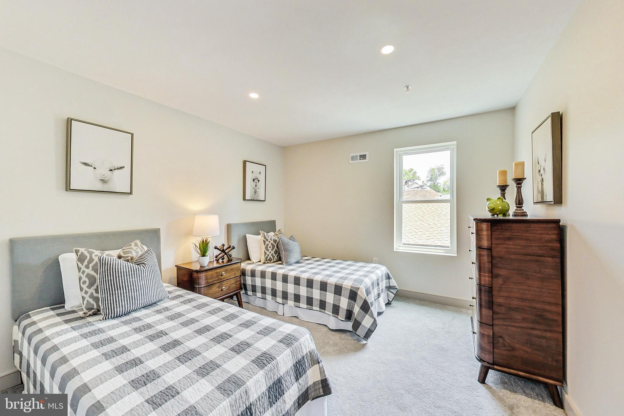 Real estate listing preview #27