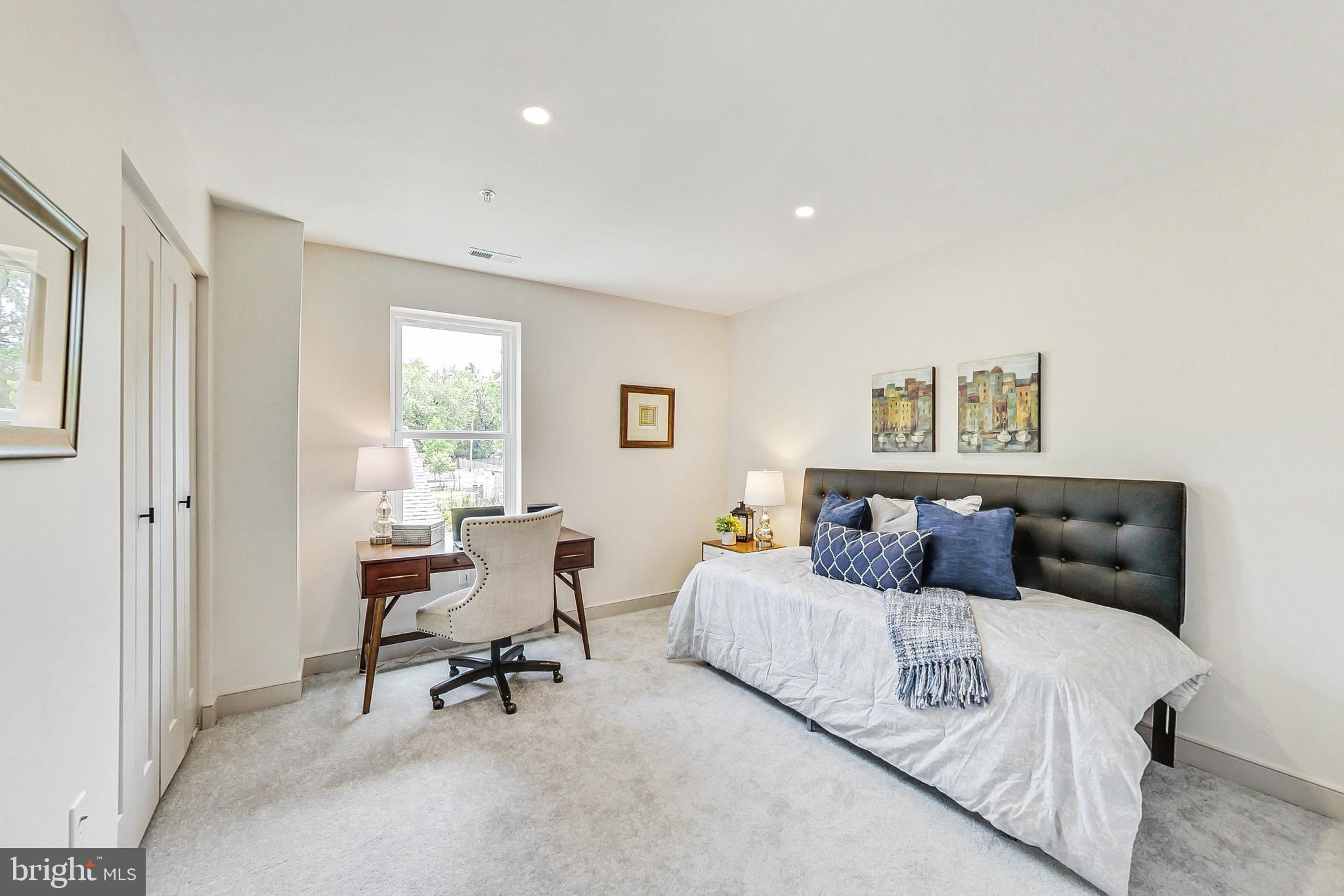 Real estate listing preview #23