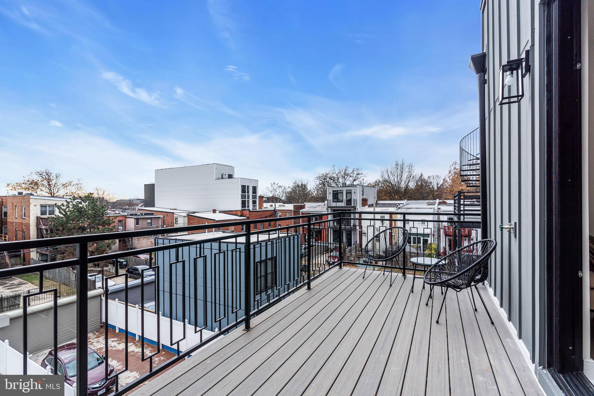 Real estate listing preview #34