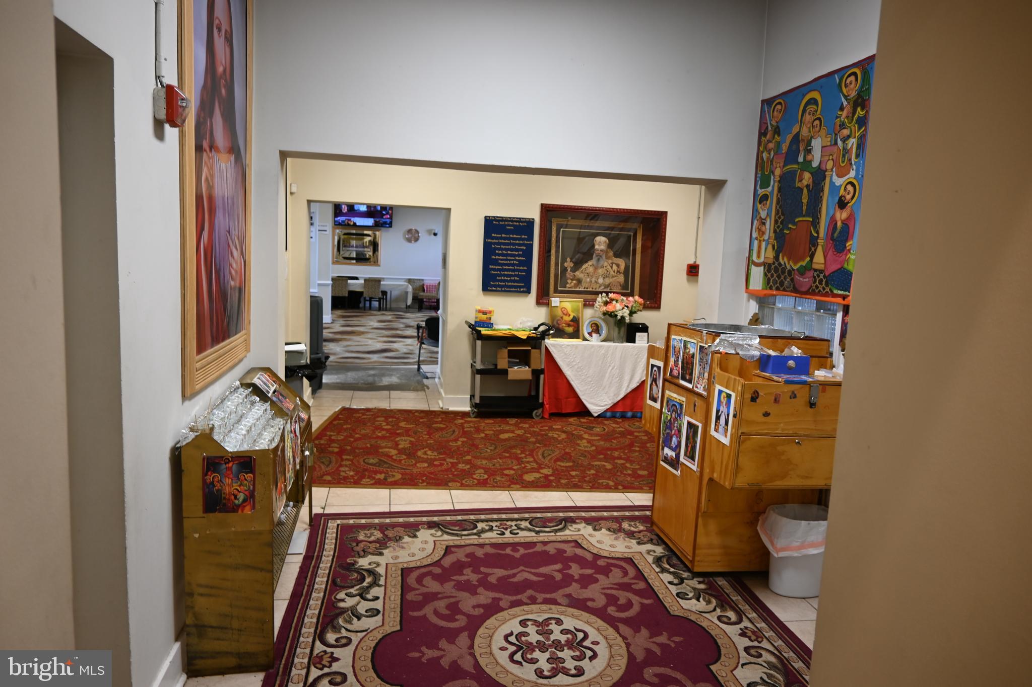 Real estate listing preview #2