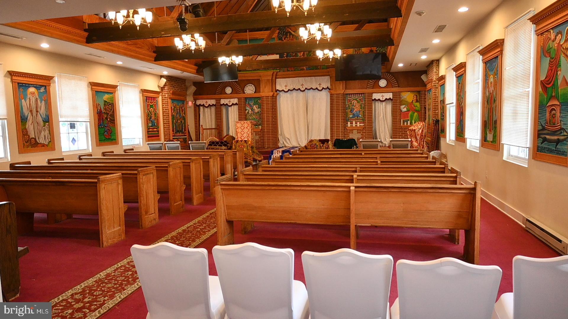 Real estate listing preview #10