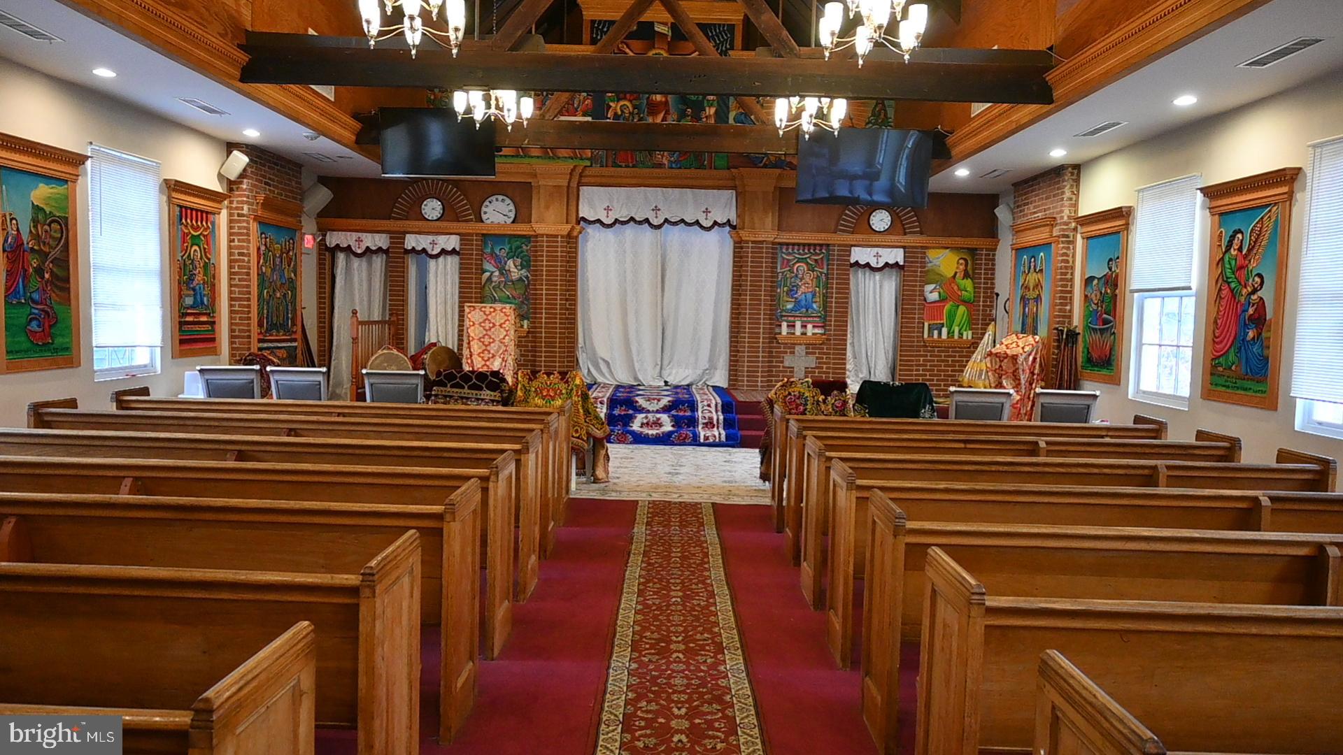 Real estate listing preview #4