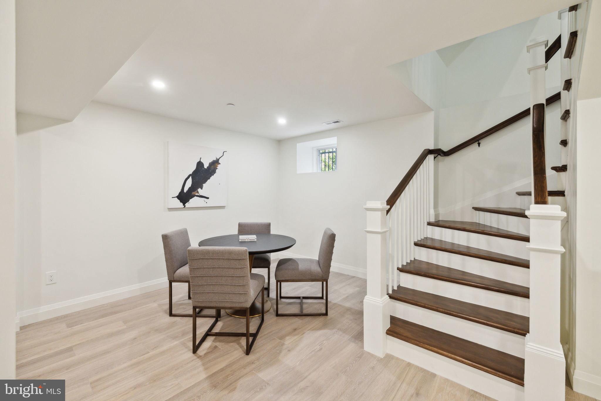 Real estate listing preview #30