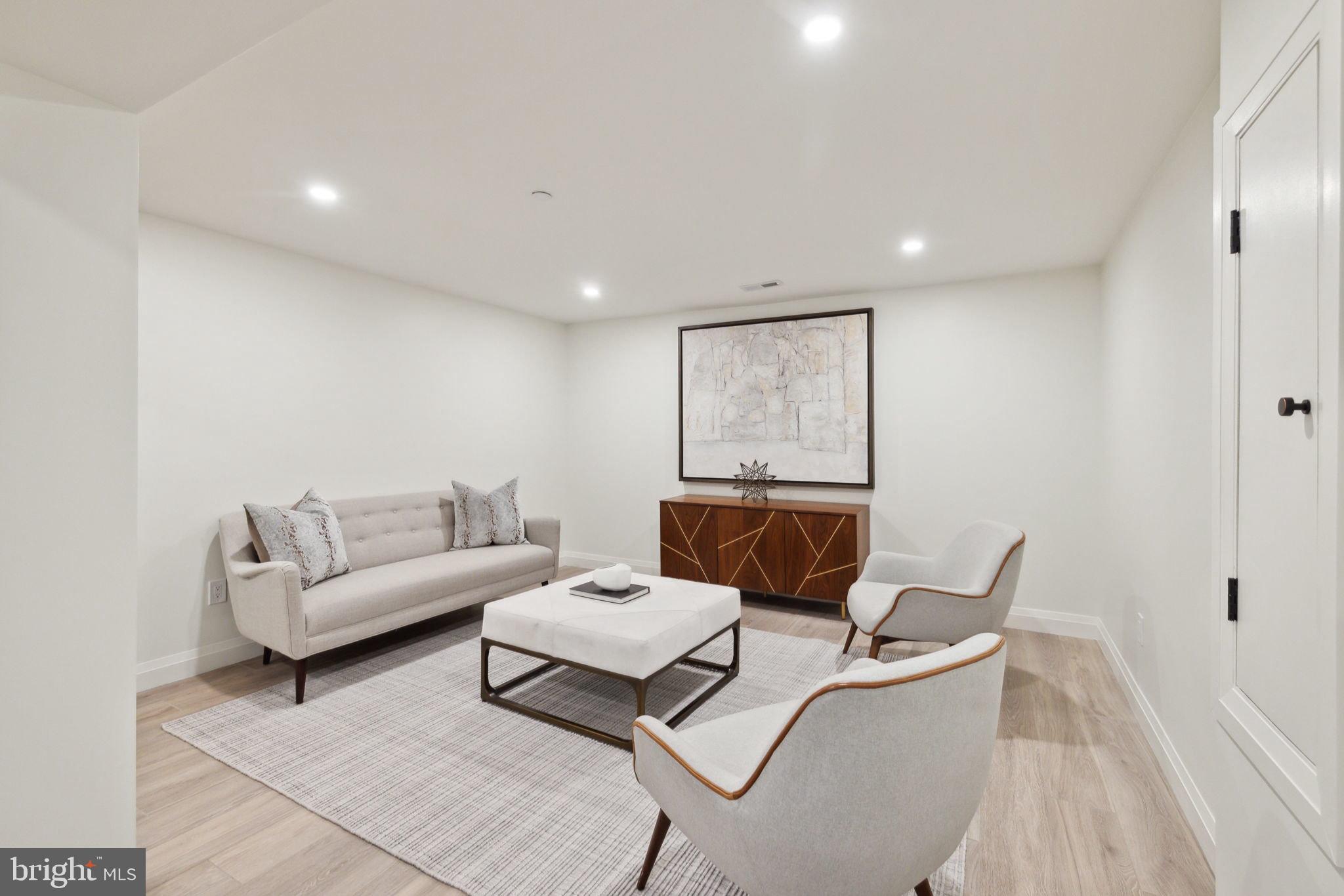 Real estate listing preview #31