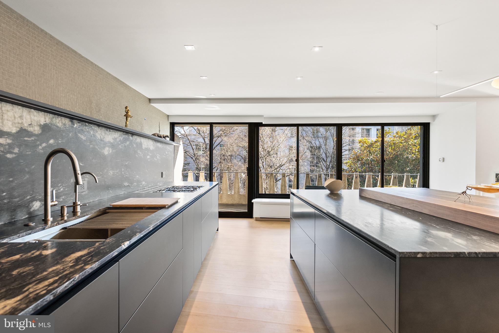 Real estate listing preview #17