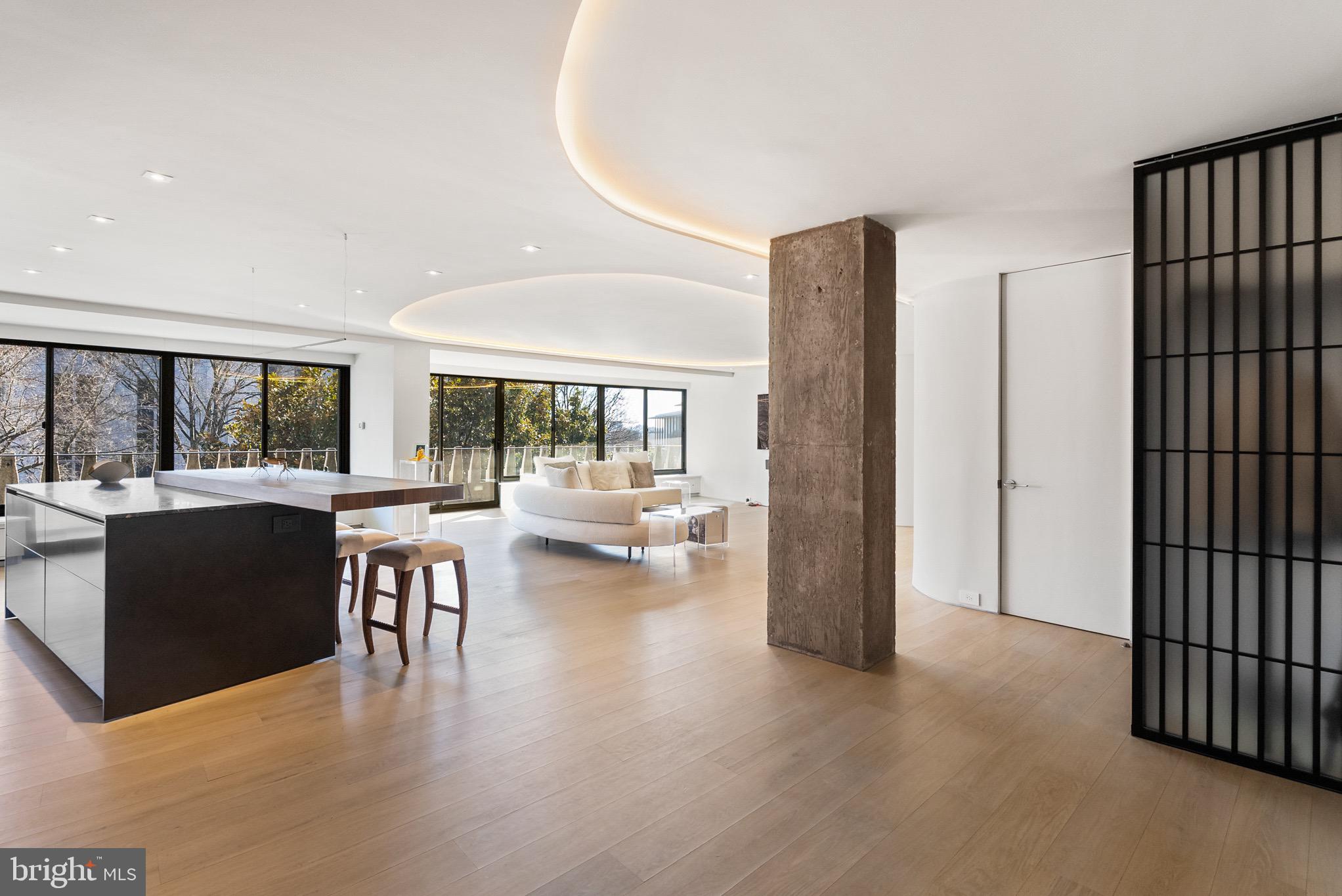 Real estate listing preview #2