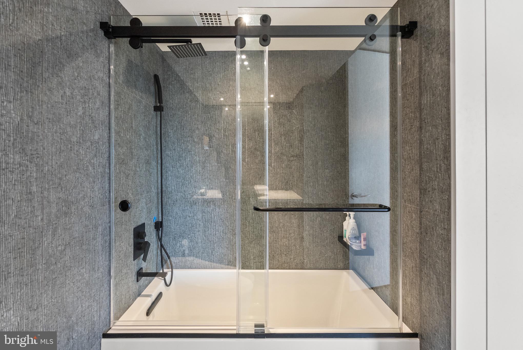 Real estate listing preview #57