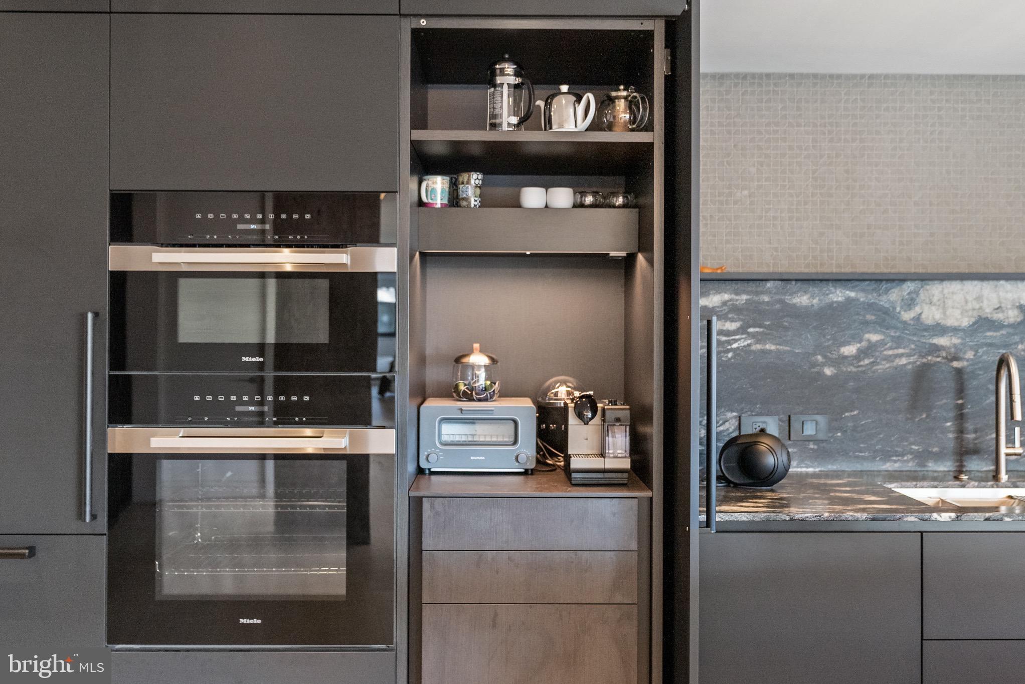 Real estate listing preview #5