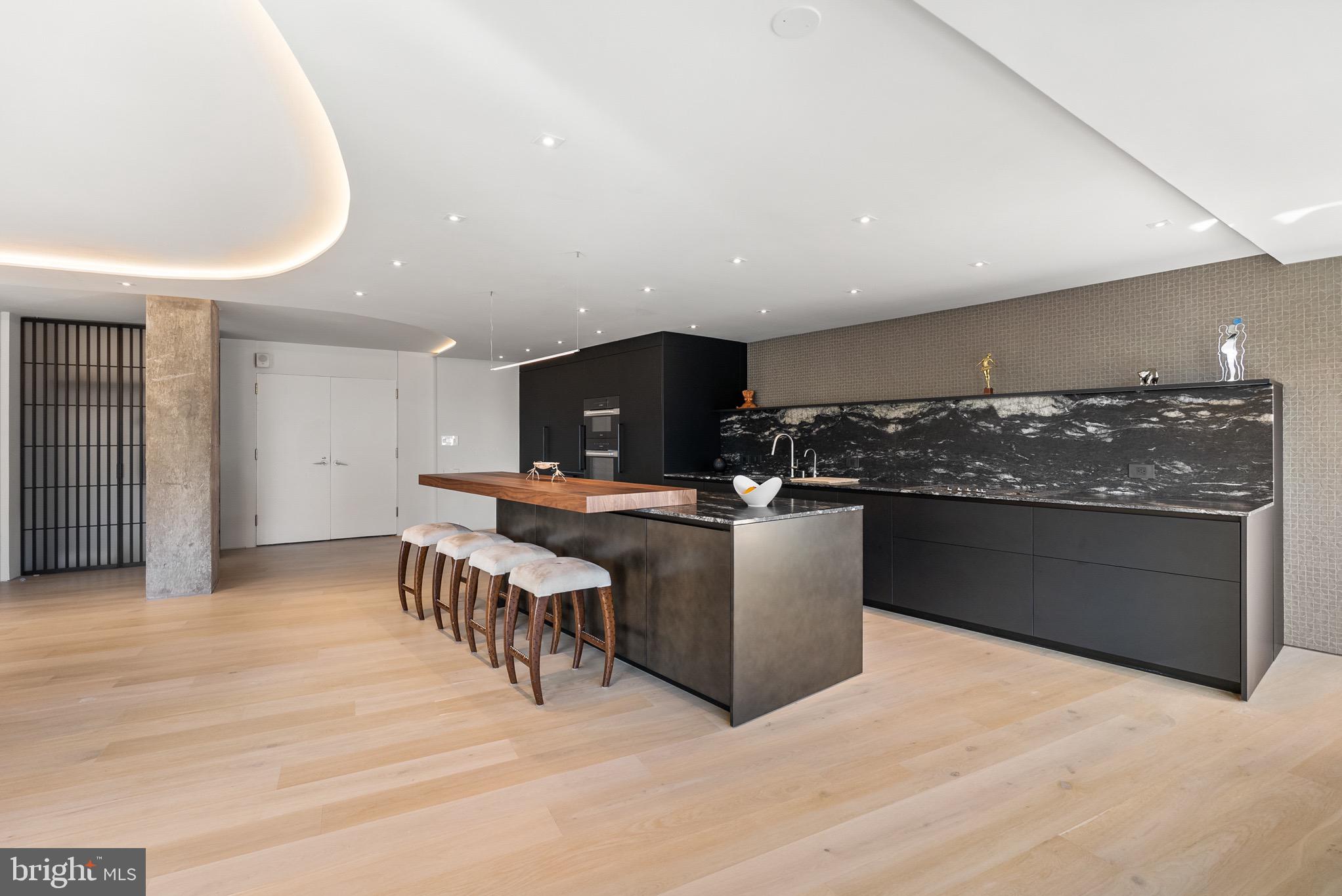 Real estate listing preview #7