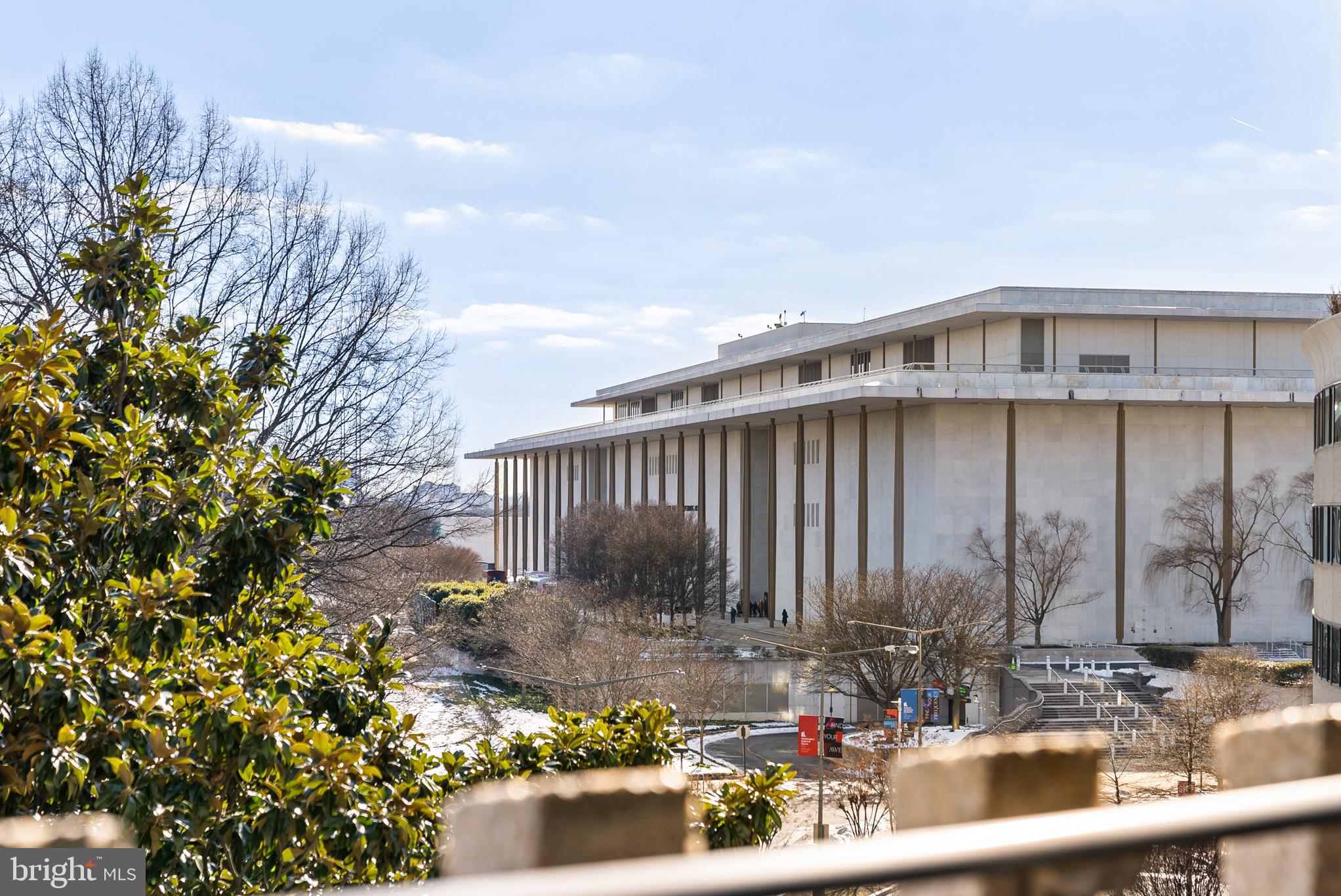 Real estate listing preview #15