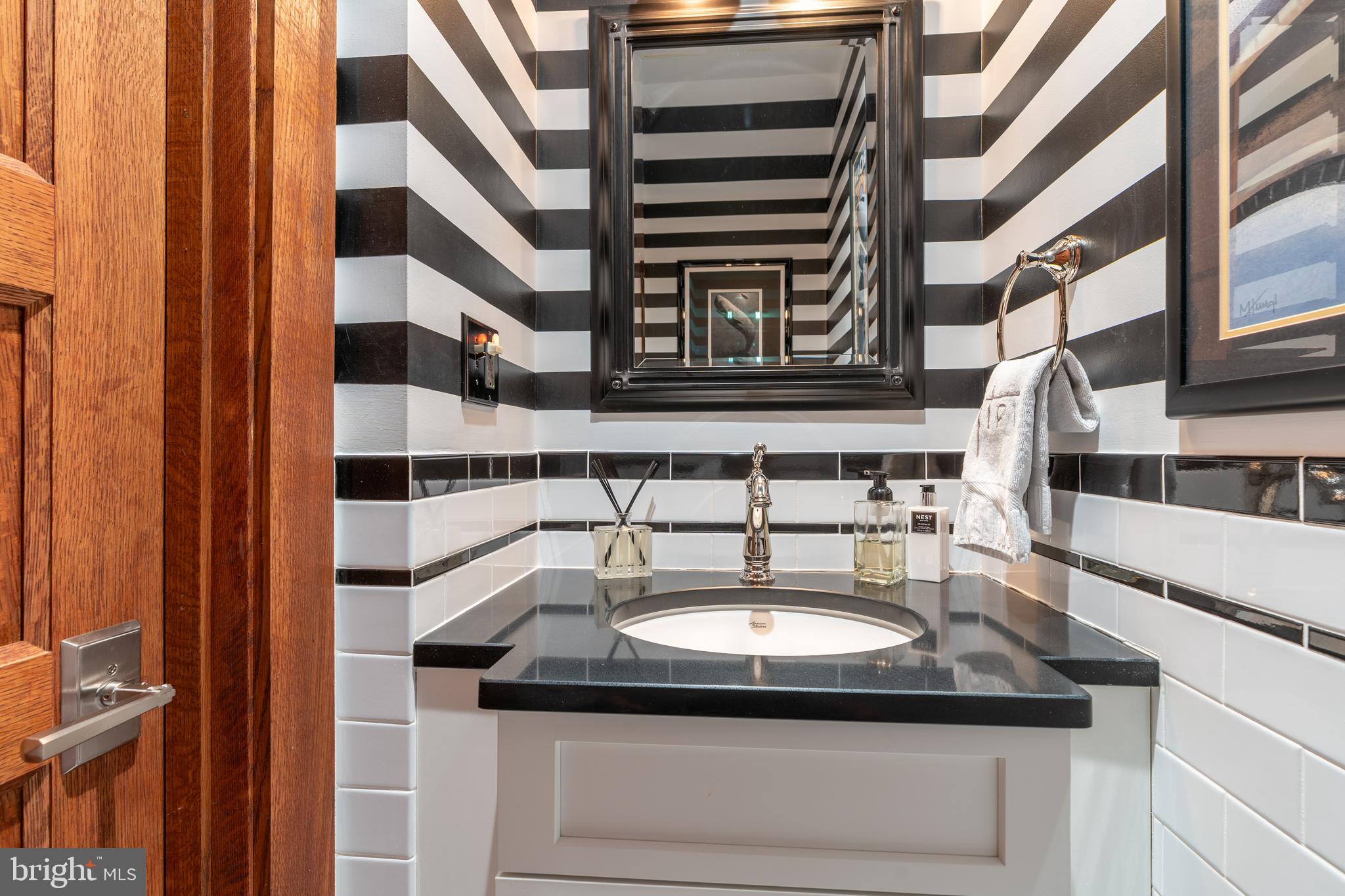 Real estate listing preview #17