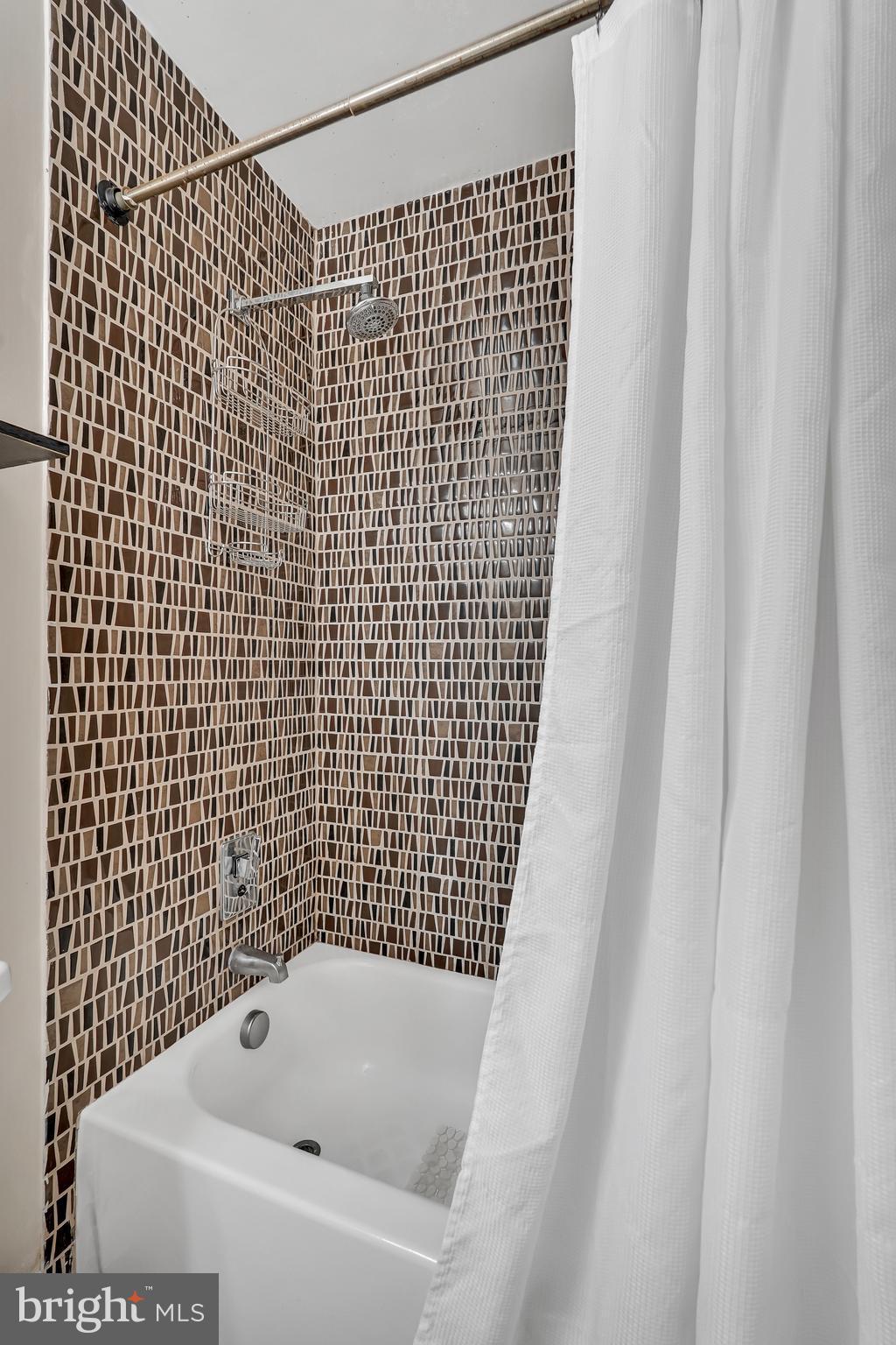 Real estate listing preview #26