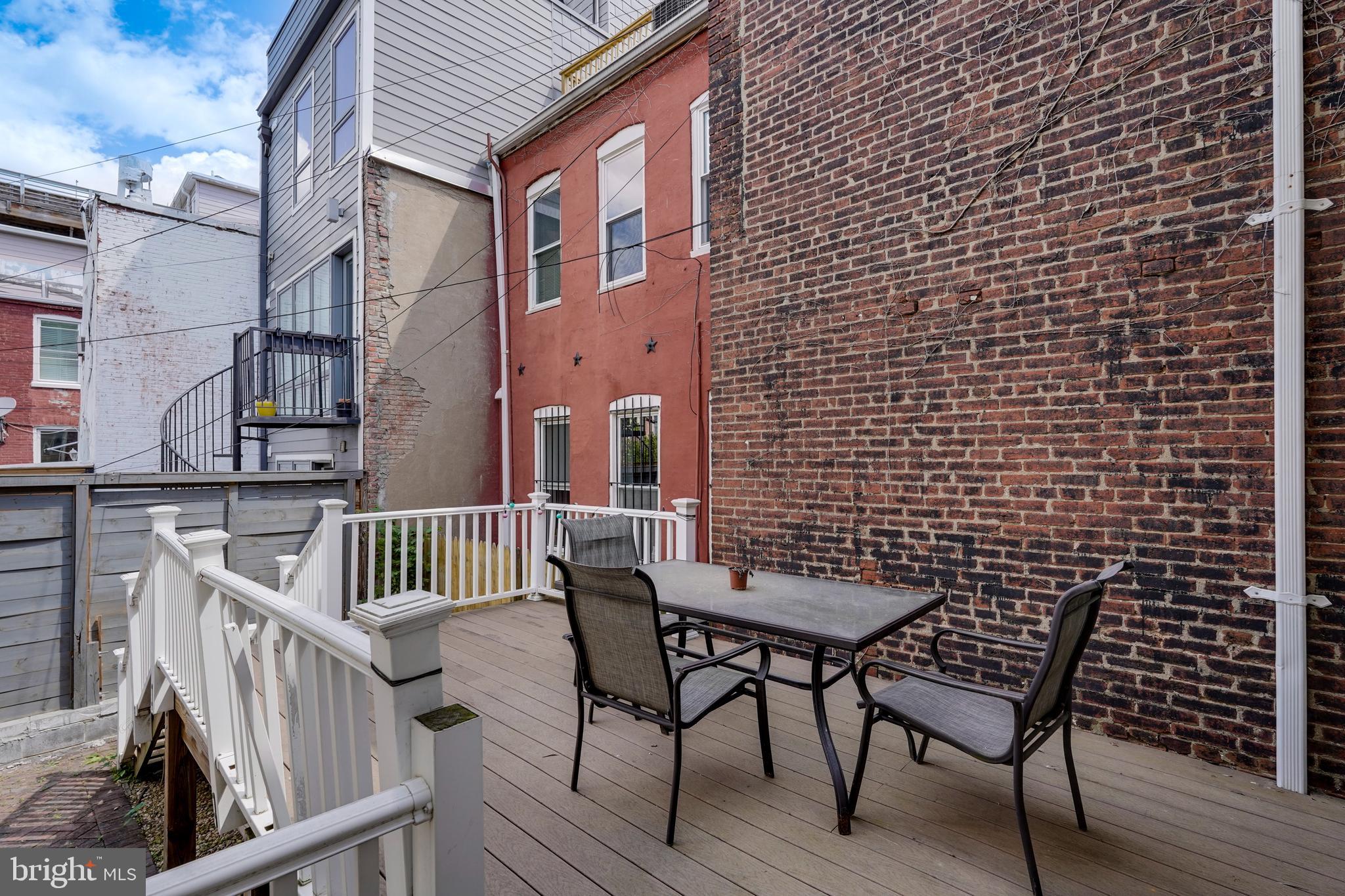 Real estate listing preview #137