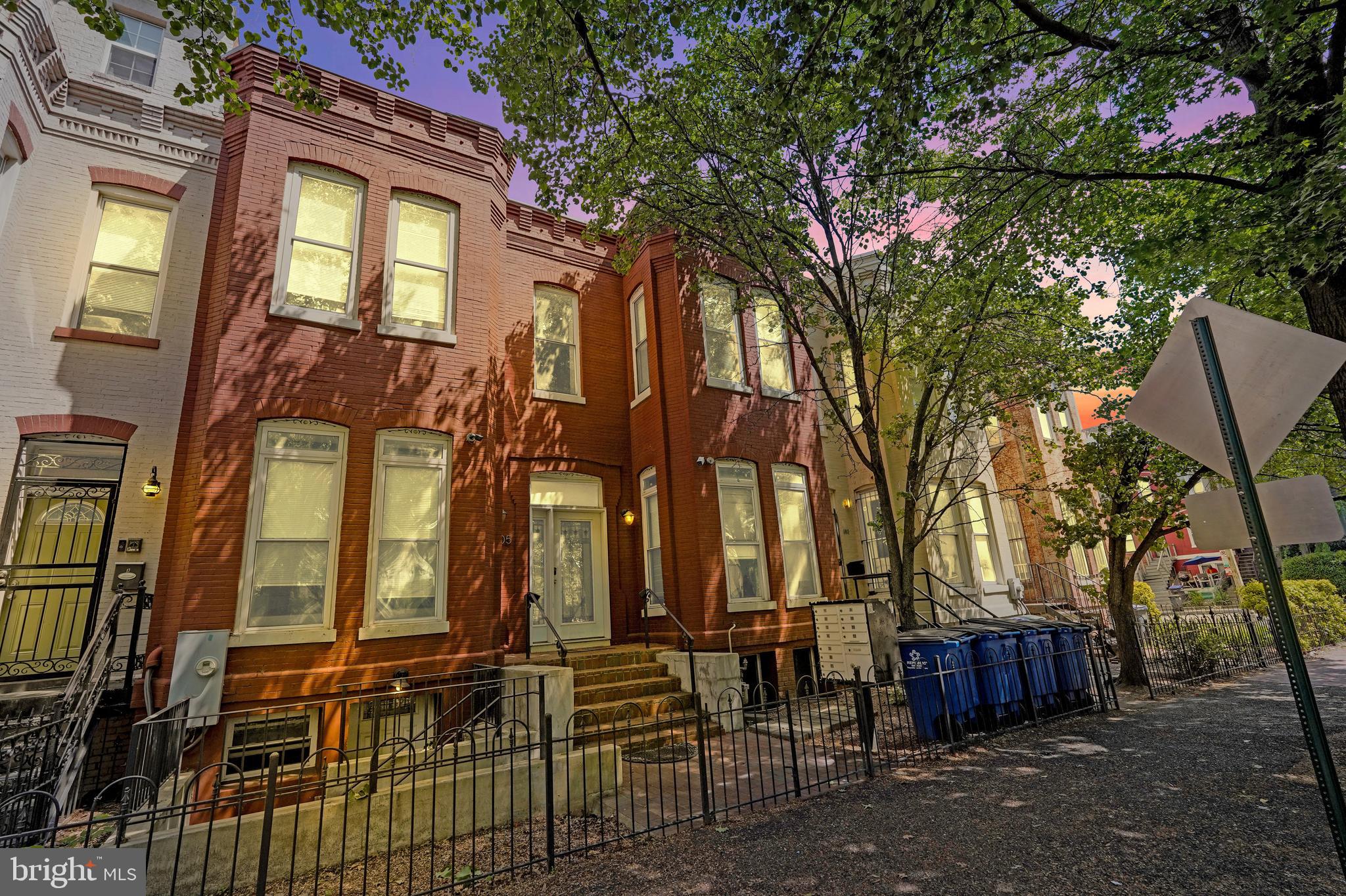 Real estate listing preview #2