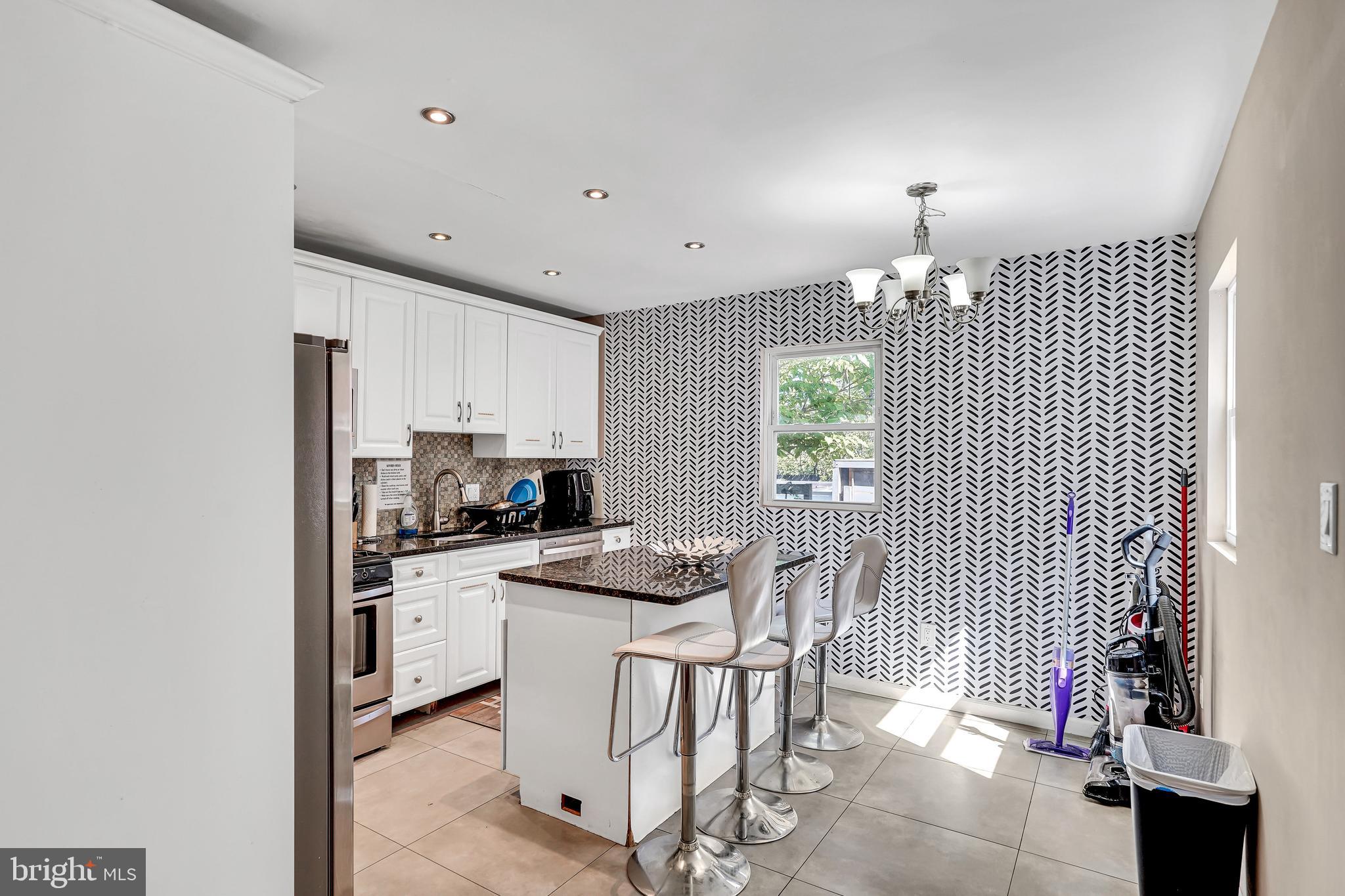 Real estate listing preview #22