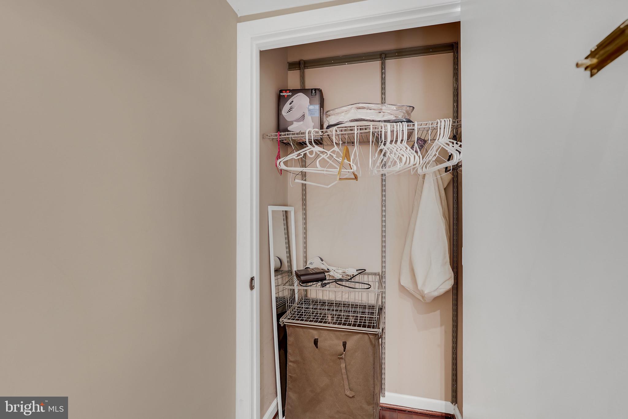 Real estate listing preview #32