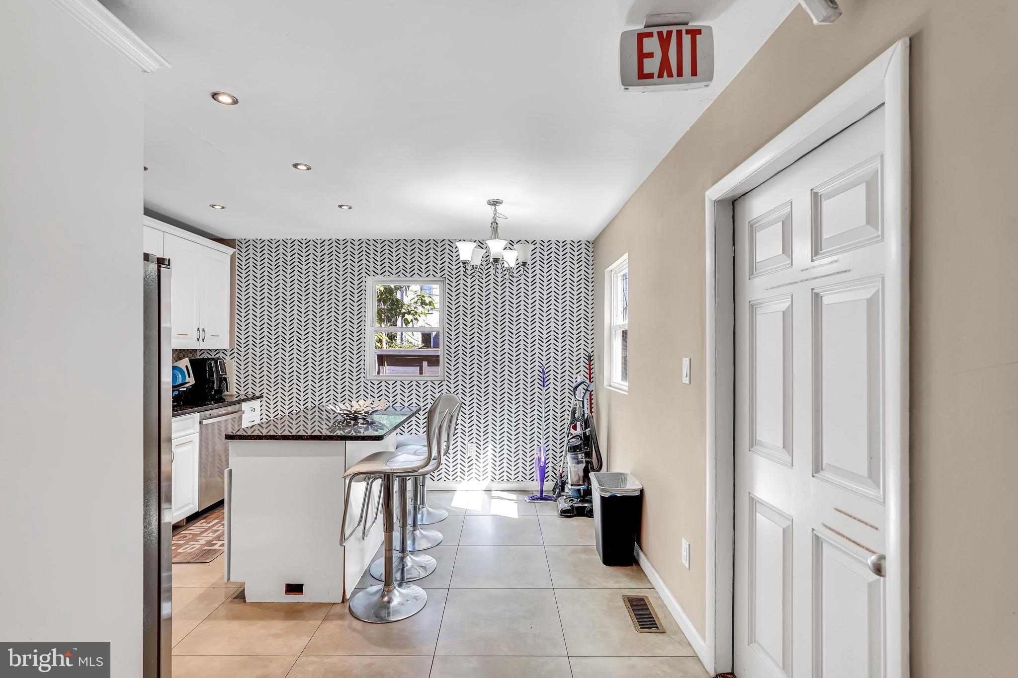 Real estate listing preview #23