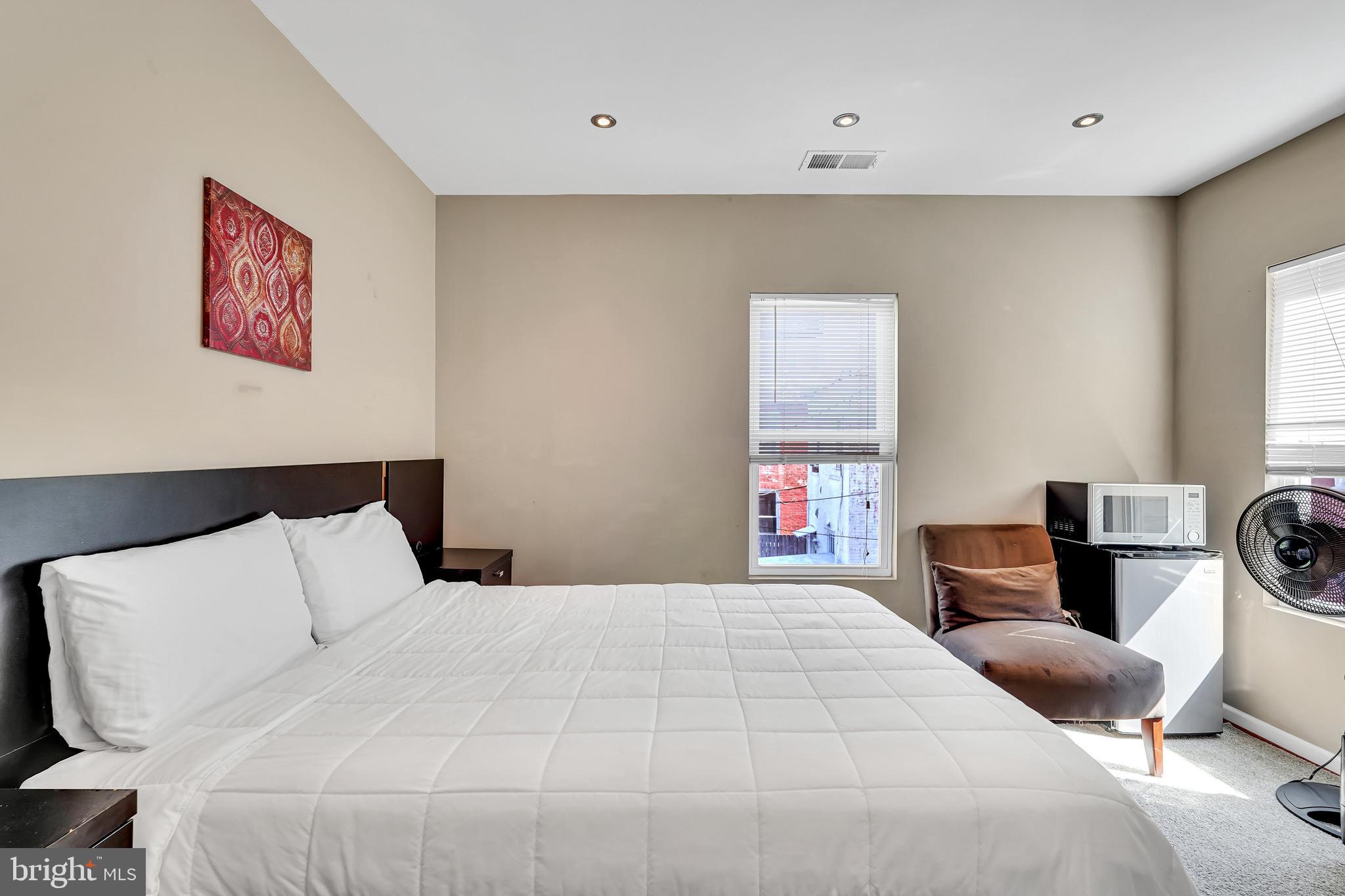 Real estate listing preview #104