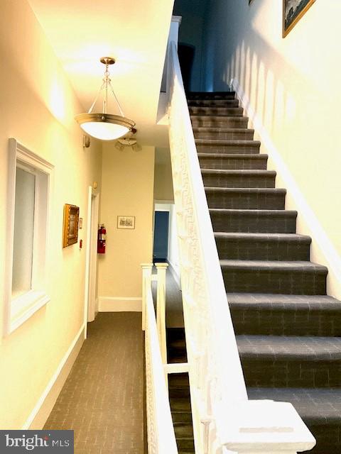 Real estate listing preview #16