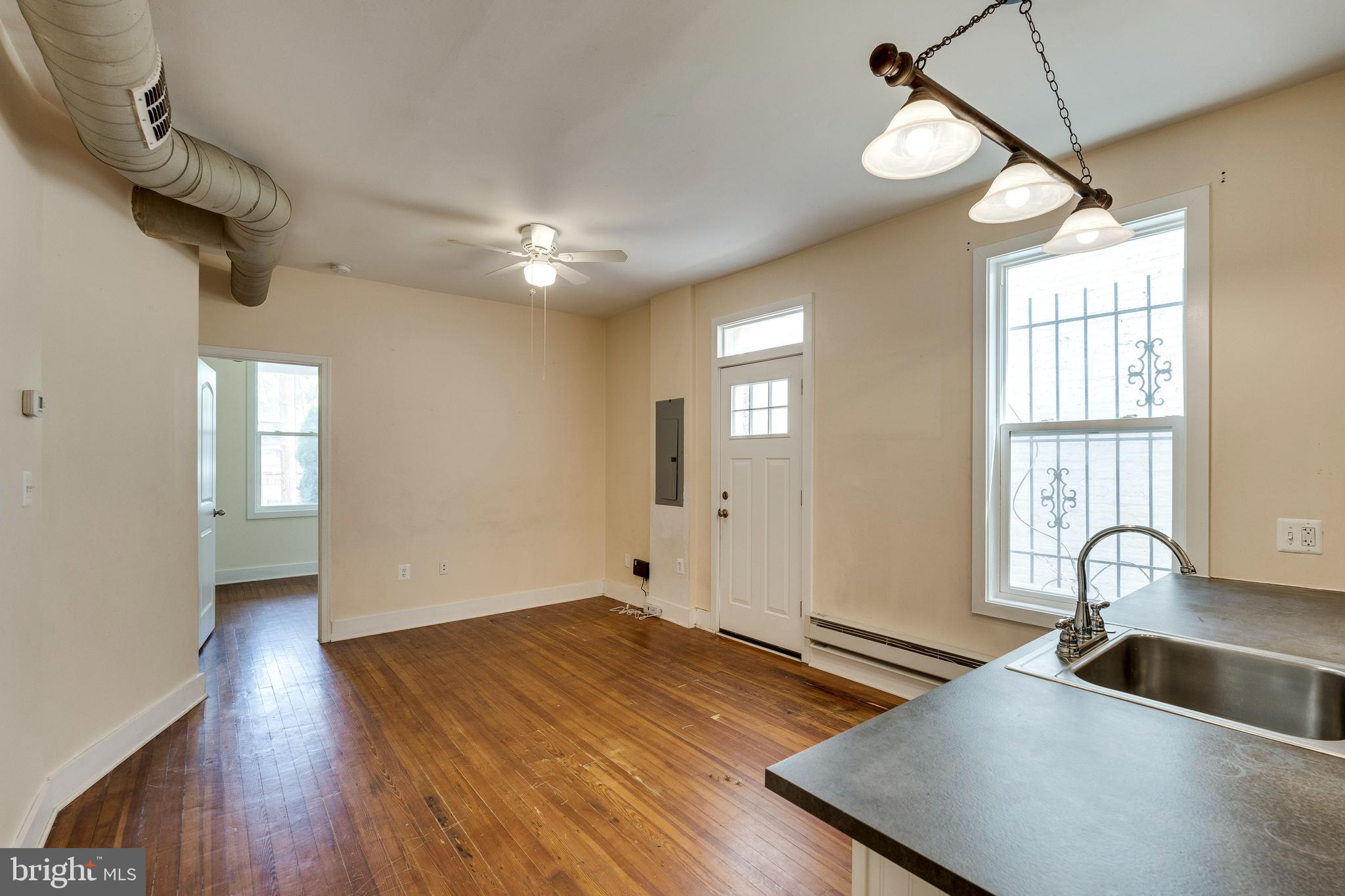 Real estate listing preview #7