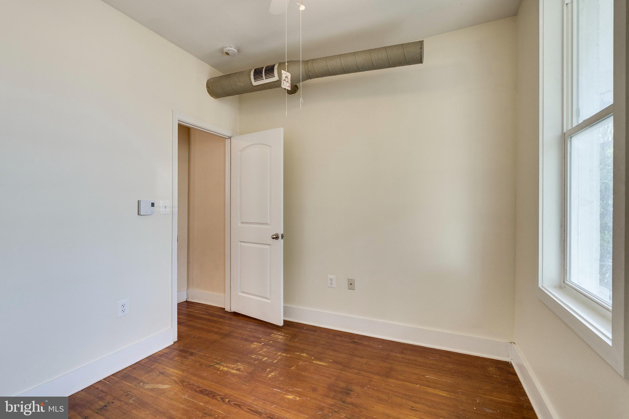 Real estate listing preview #21