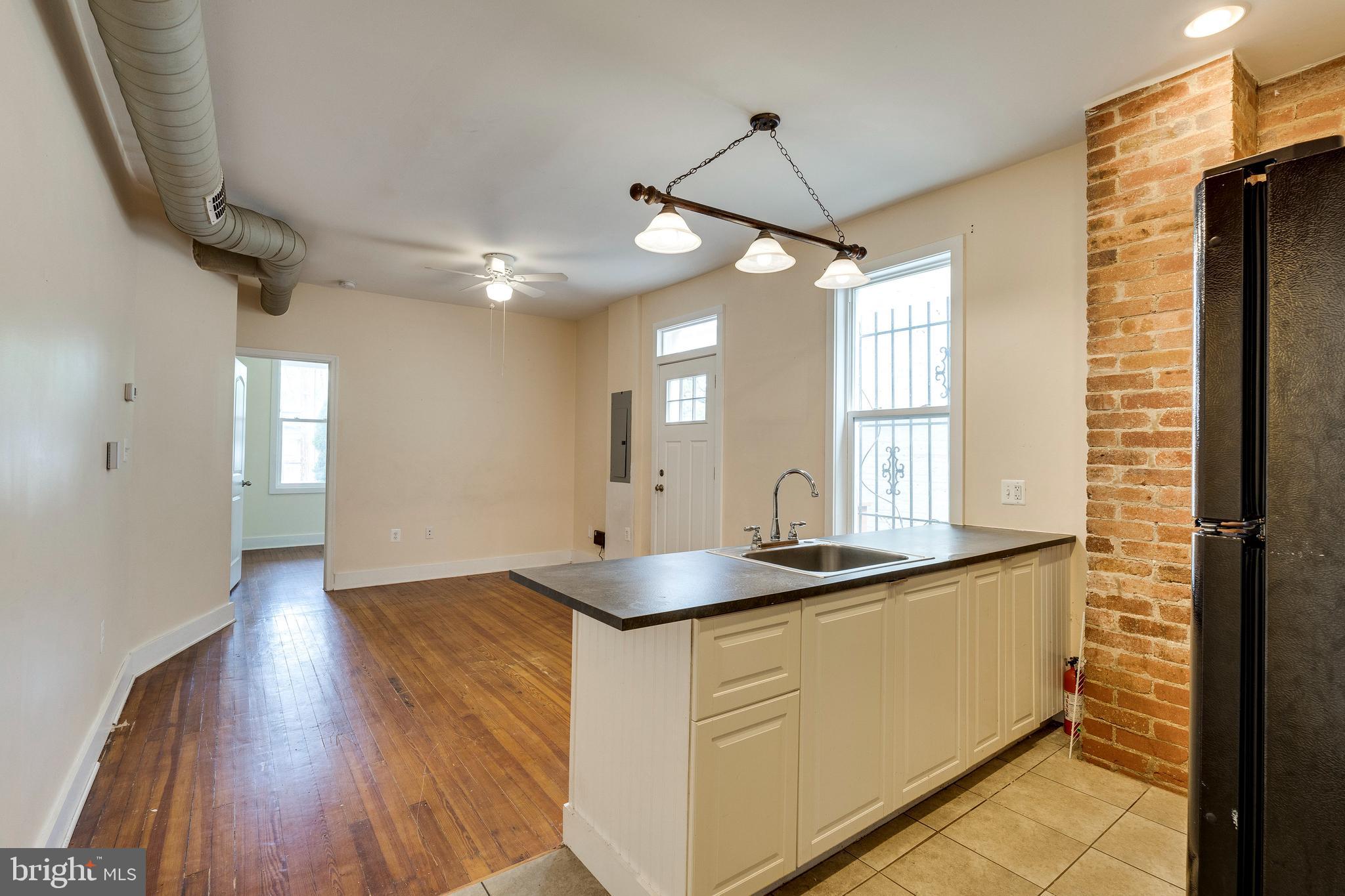 Real estate listing preview #15