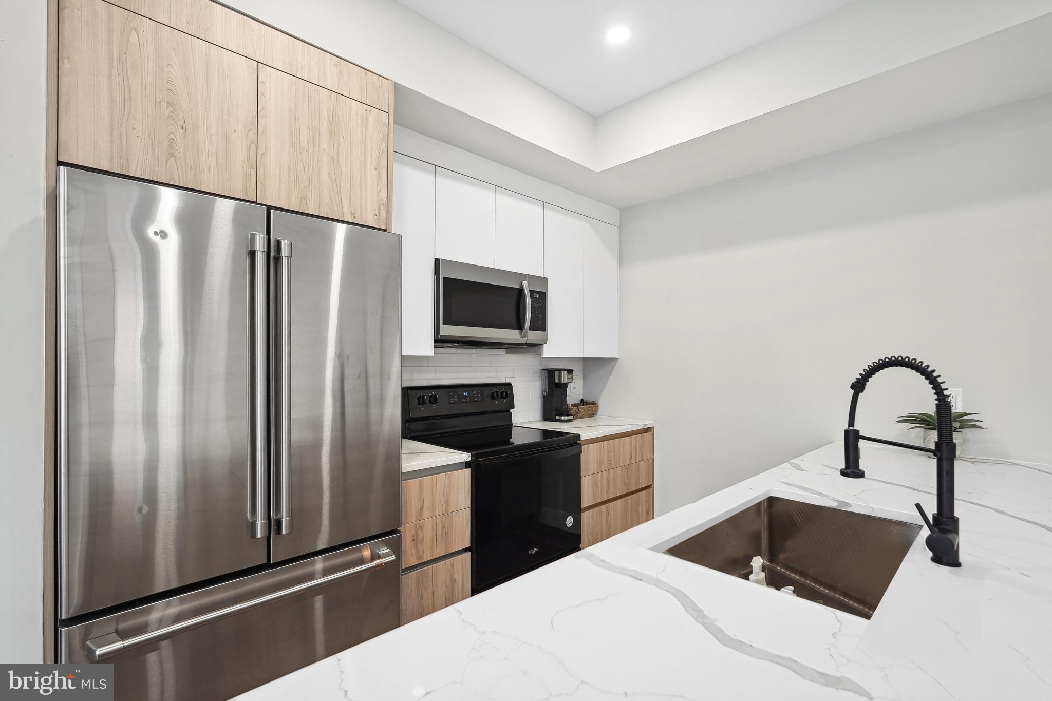 Real estate listing preview #29