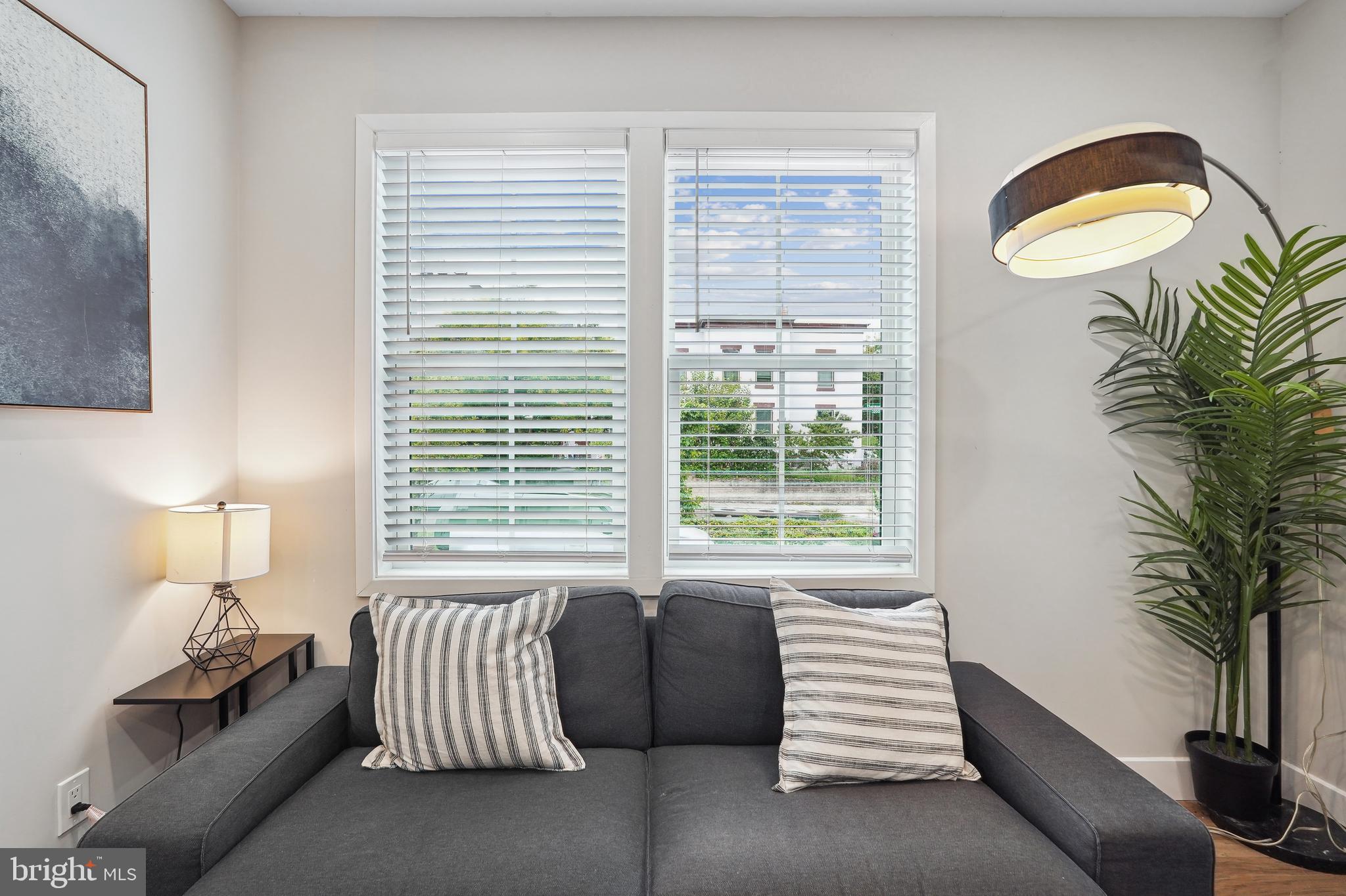 Real estate listing preview #38