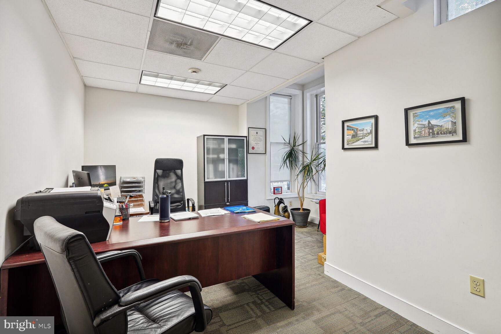 Real estate listing preview #7