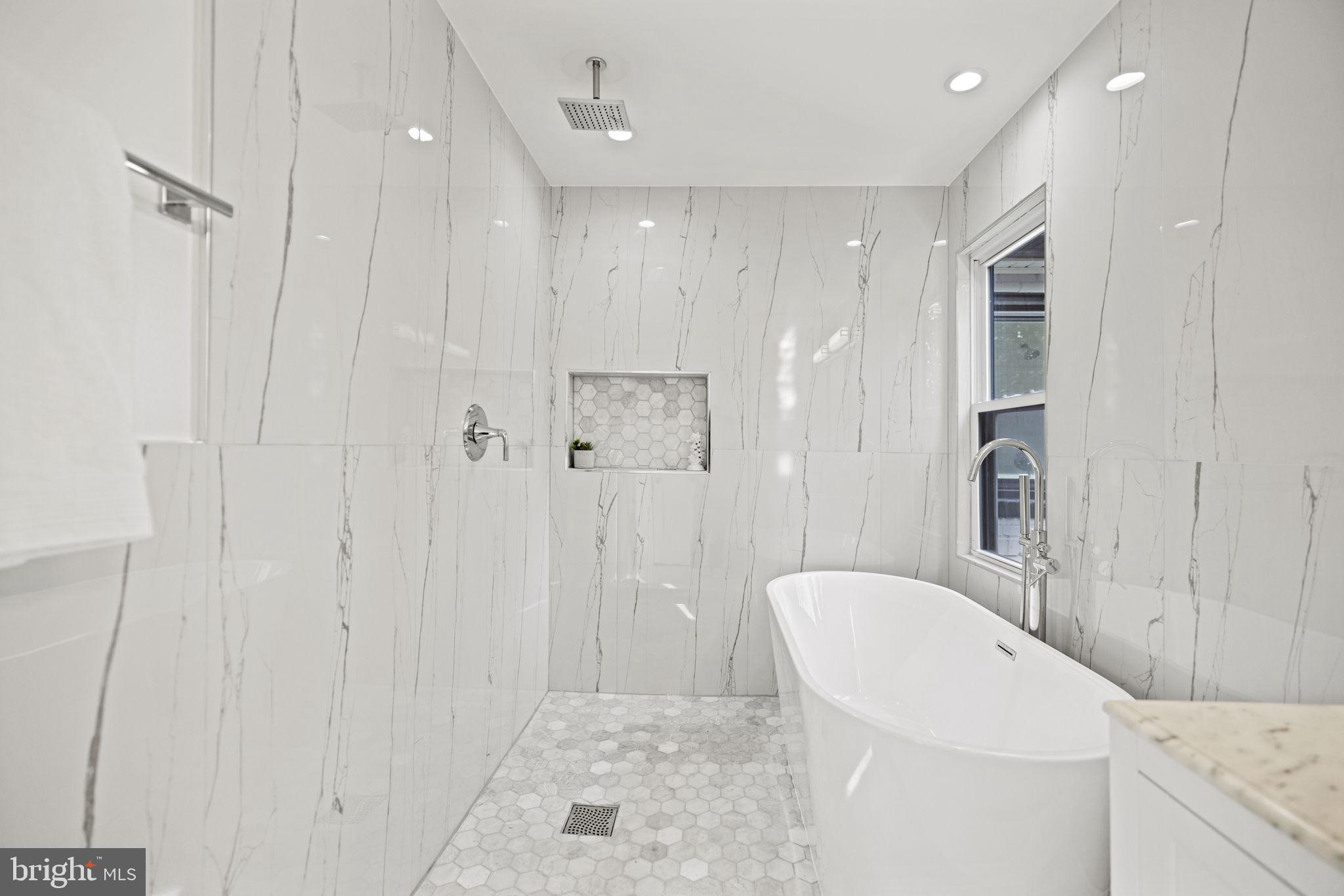 Real estate listing preview #28