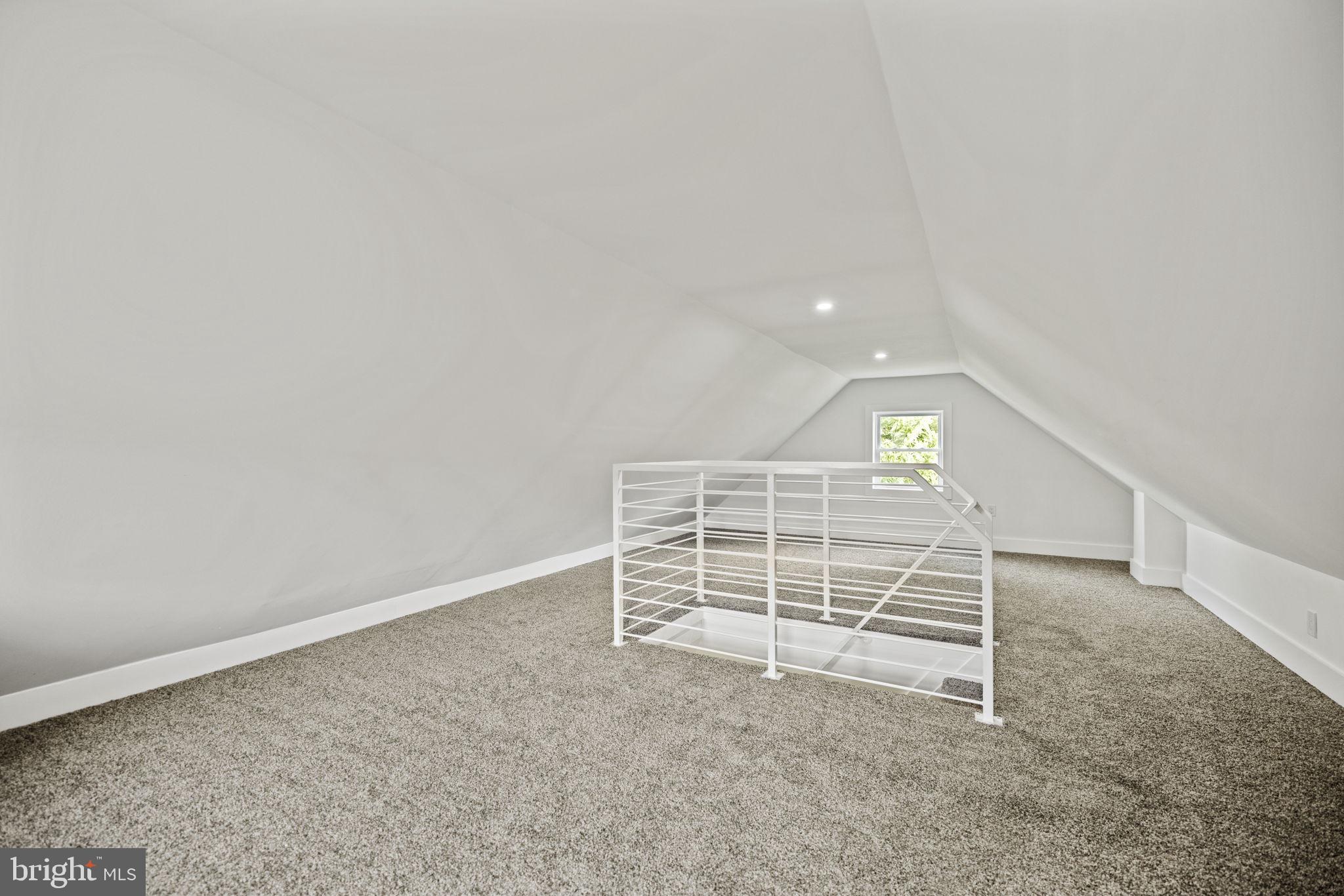 Real estate listing preview #36